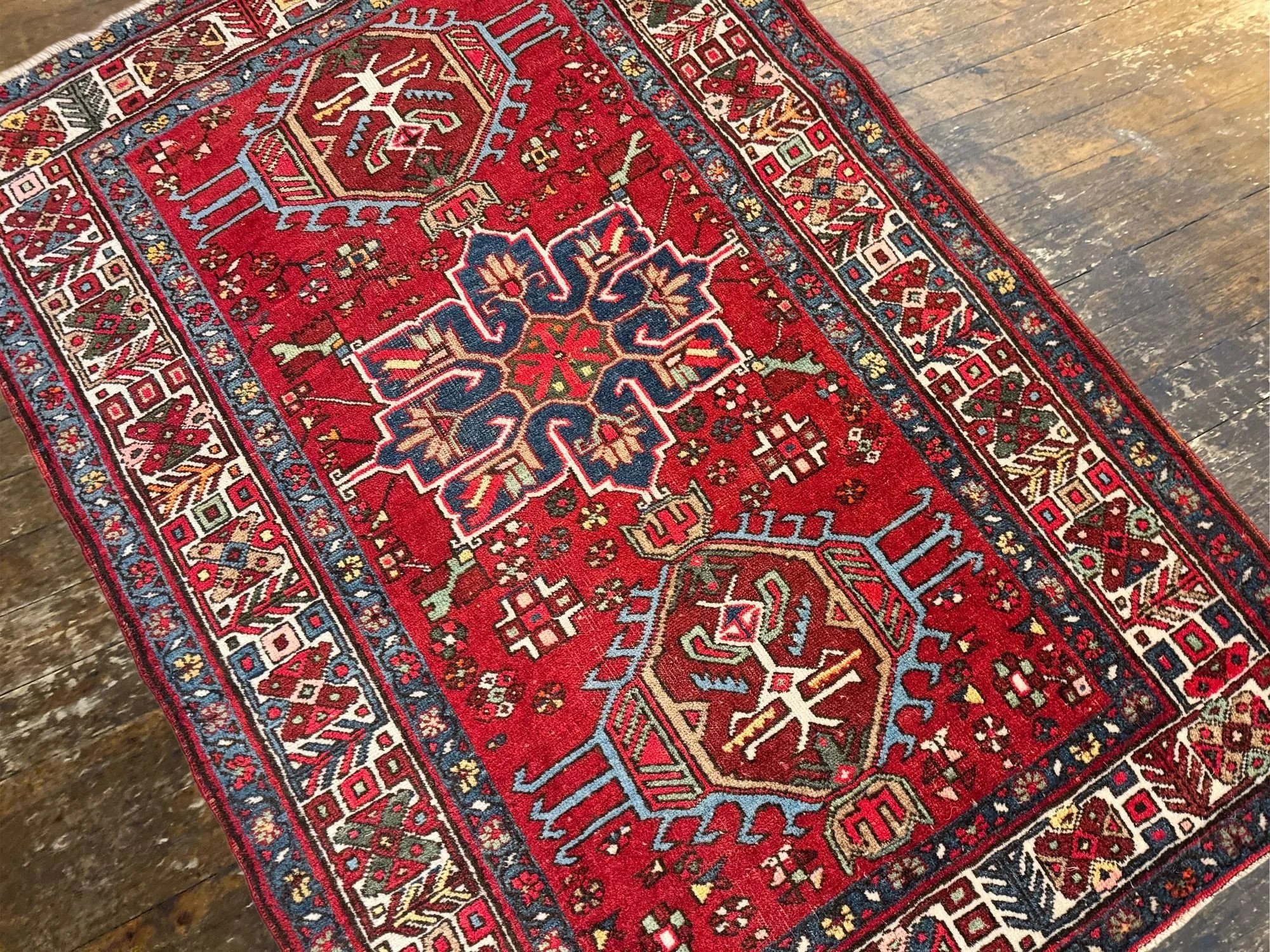 5_26_03_00007_5_Antique_Persian_Heriz_Rug.jpeg