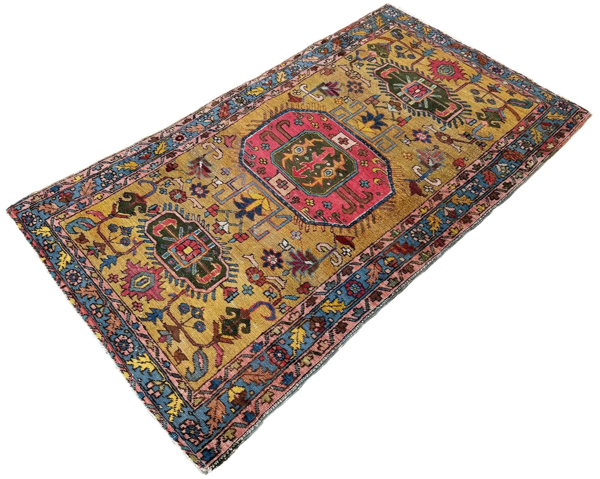2_250800004_2_Antique_Persian_Heriz_Rug.jpeg