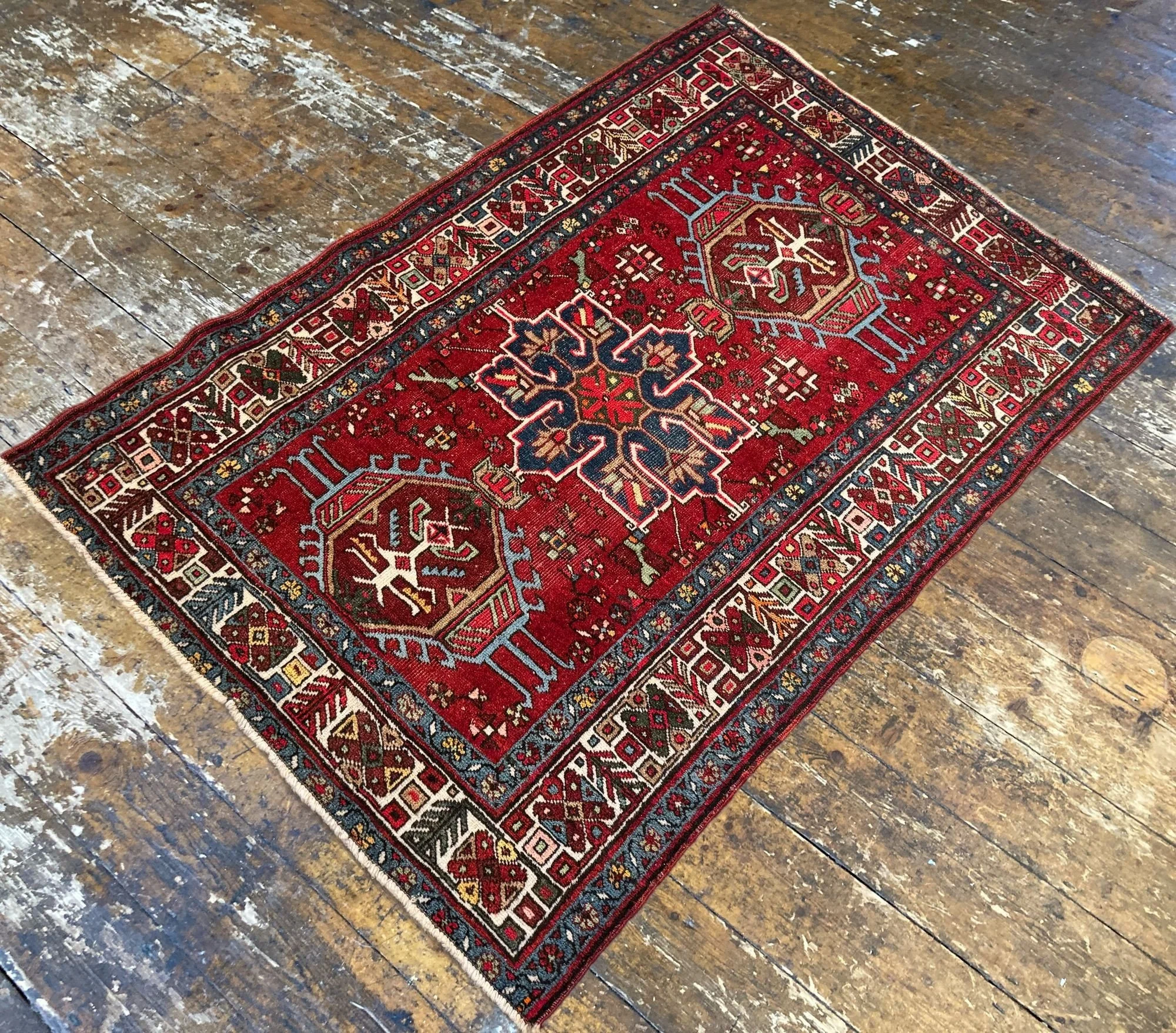 4_26_03_00007_4_Antique_Persian_Heriz_Rug.jpeg