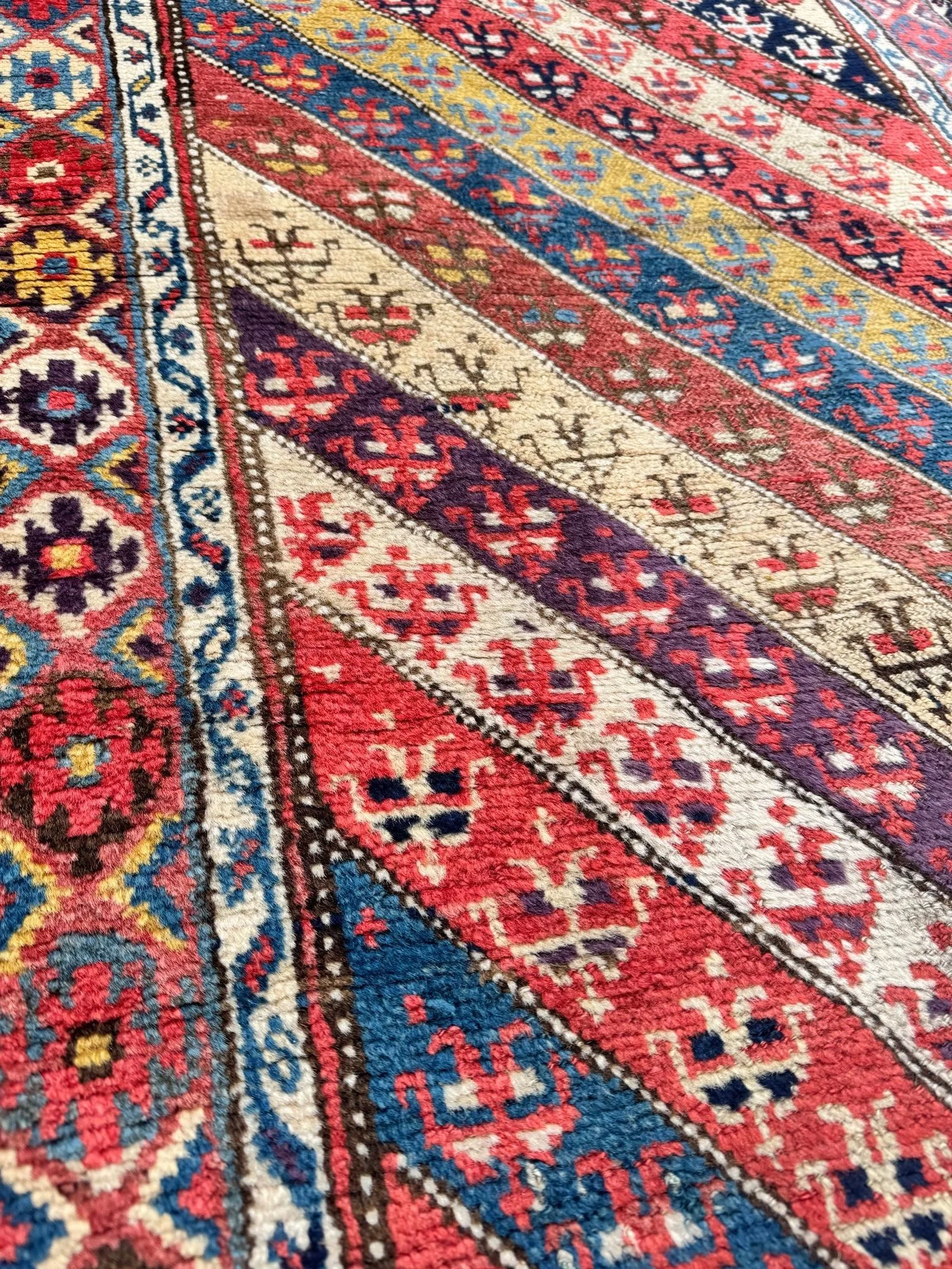 11_26_10_00001_11_Antique_Kurdish_Runner.jpeg