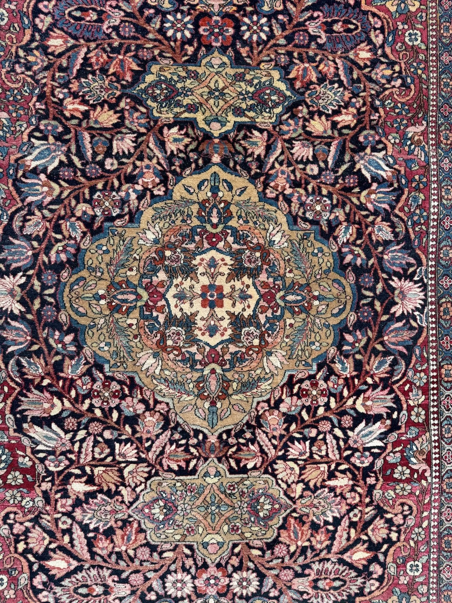 12_24_13_00002_13_Antique_Persian_Isfahan_Rug.jpeg