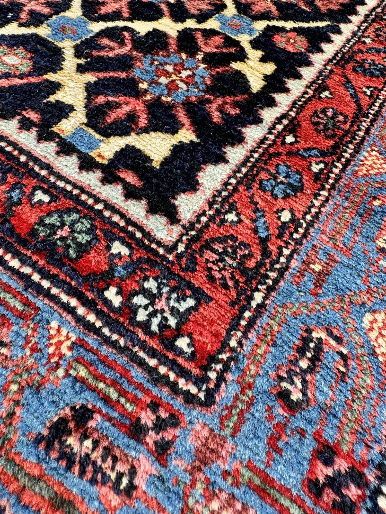 9_24_17_00002_9_Antique_Persian_Hamadan_Rug.jpeg