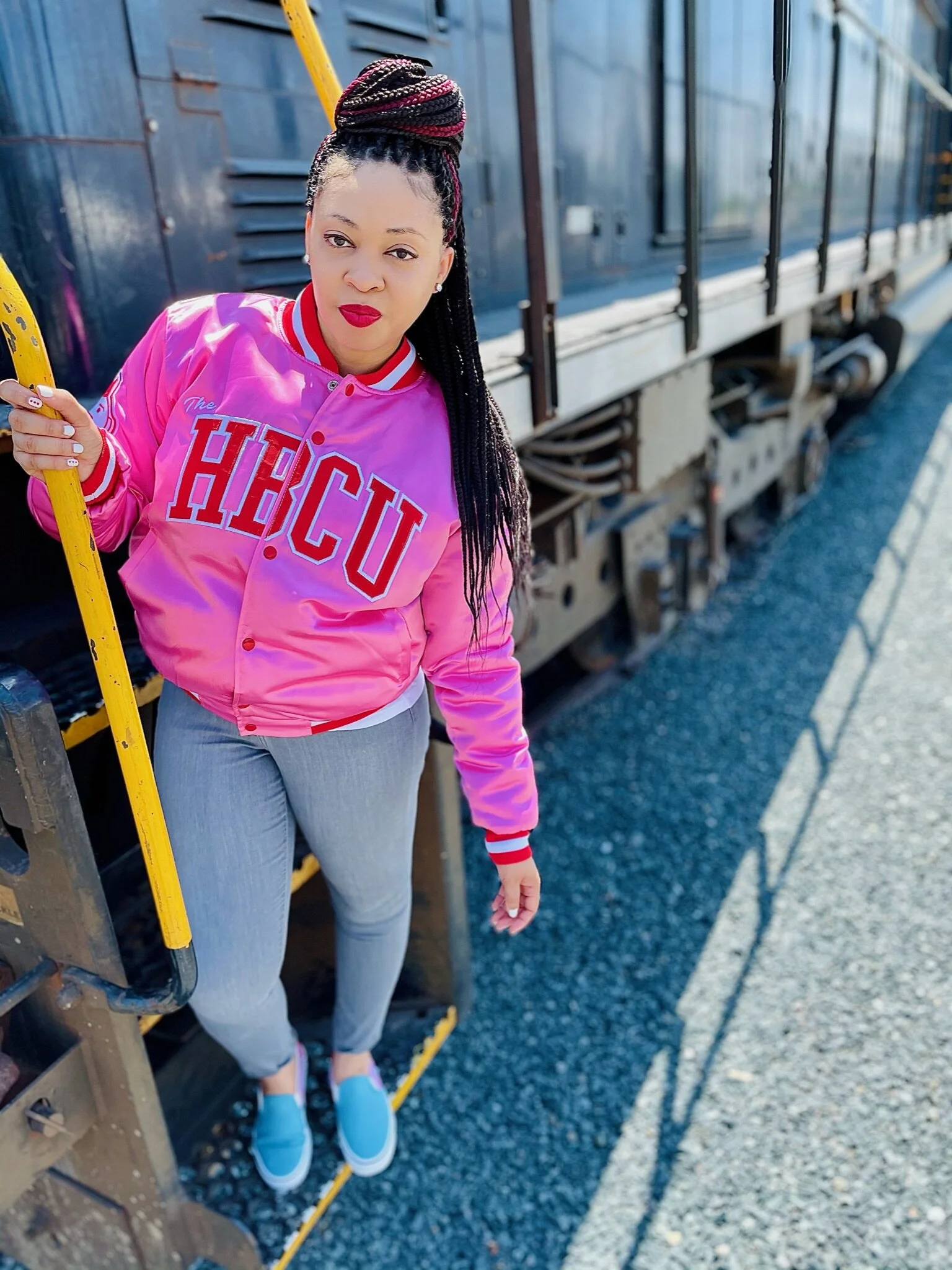 D8B66F72-8D47-4063-87F8-075D79D708C9