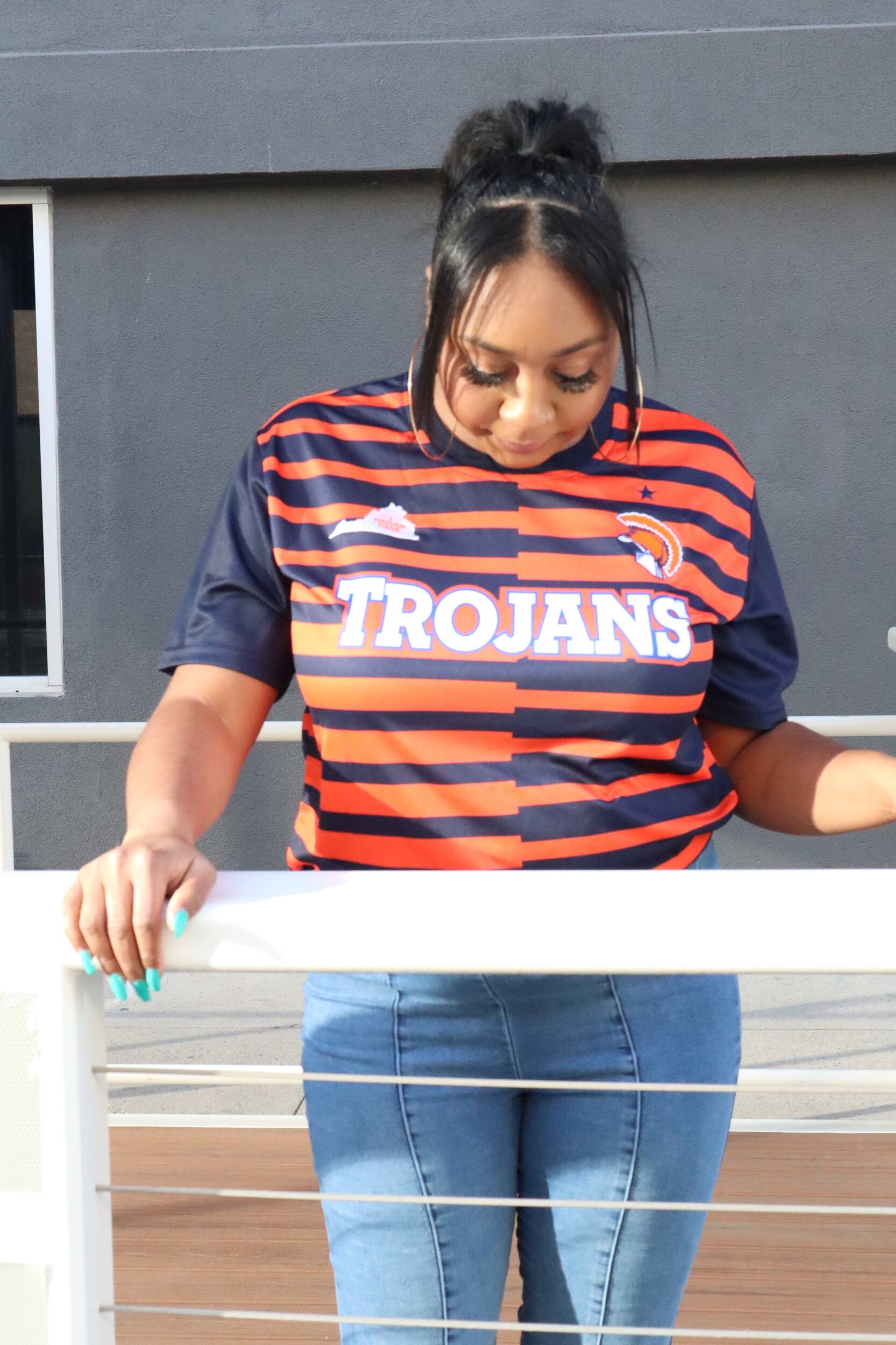 C5846641-6D4B-454B-B5CA-22BCE2B75203