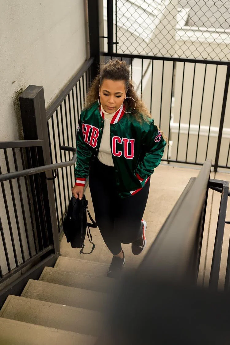 C8FFE82D-184C-40C3-A0D1-EAE8240E2C67