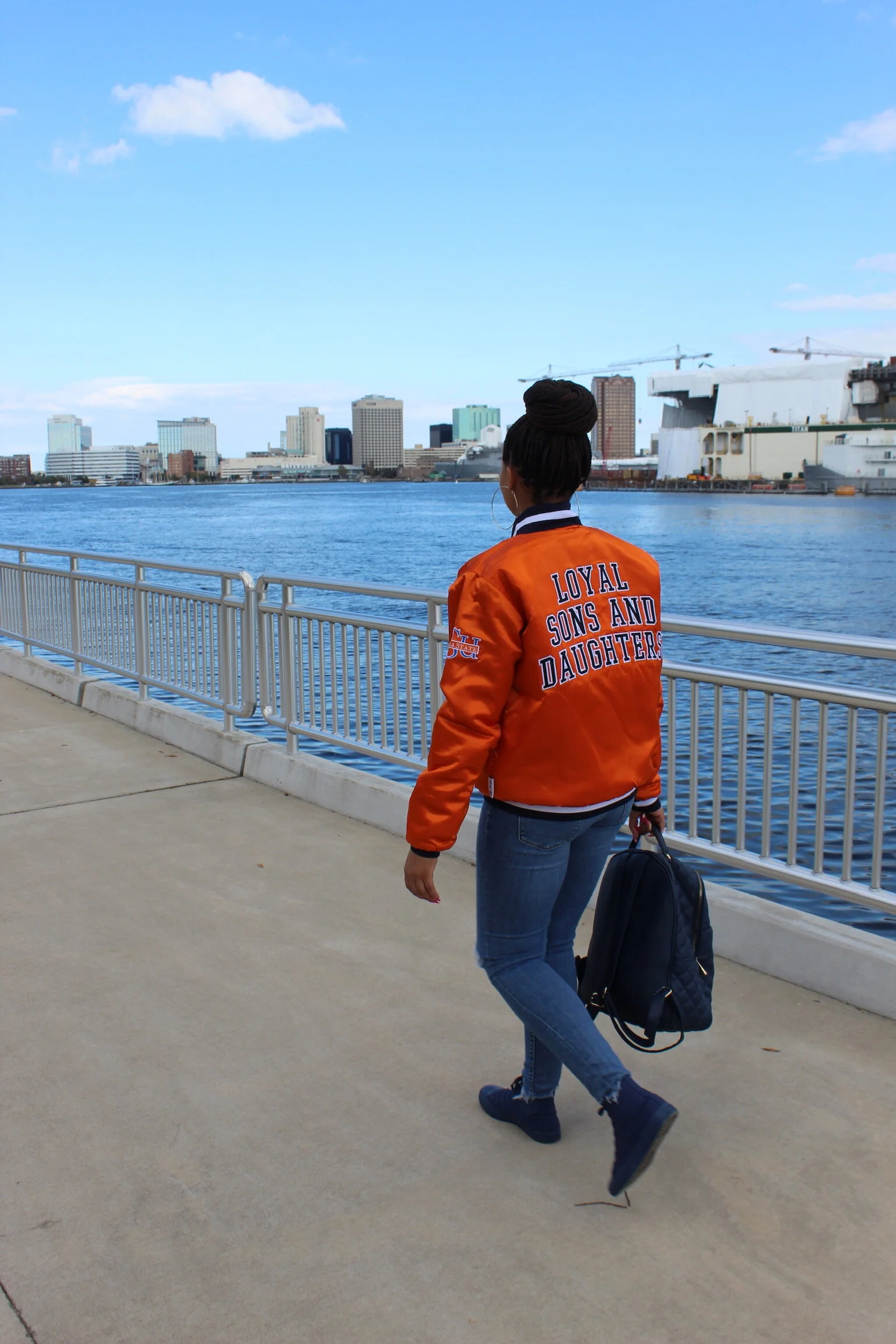 6D5D1C89-2429-4D7C-AF78-A4B07FB3A20D