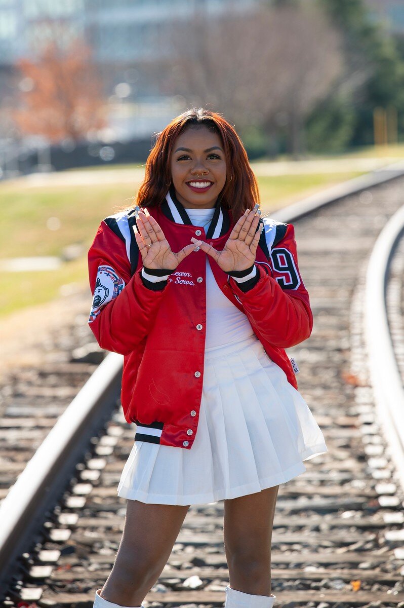 1D0E8C76-E122-4463-B3DB-70E19DD3FCF7