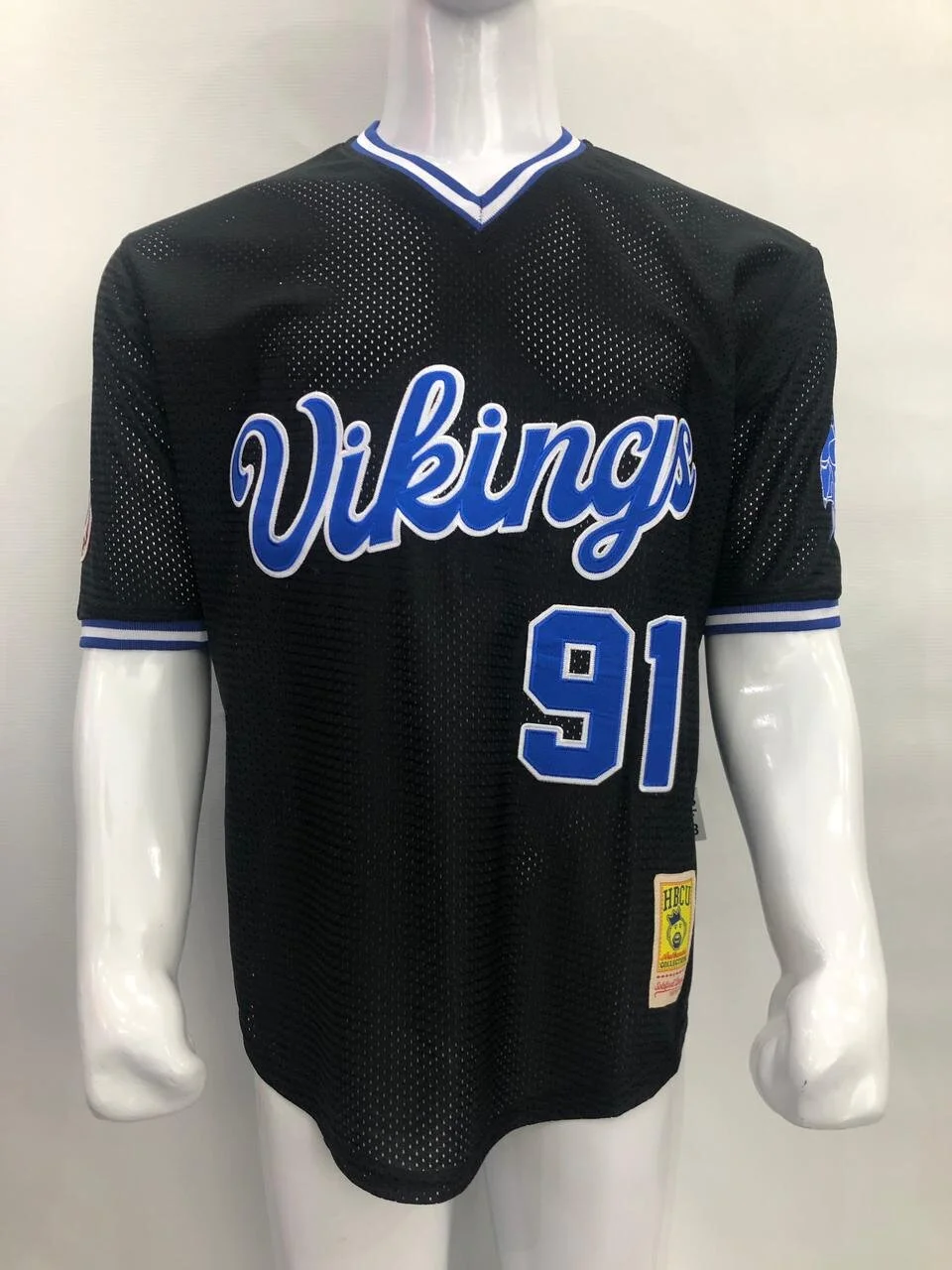 9AEB44BB-B55E-4D00-ABEC-107CAC7D80F9