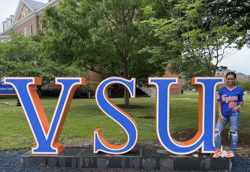 6A076899-04FF-45CE-B9A8-1D2EEBCE9179