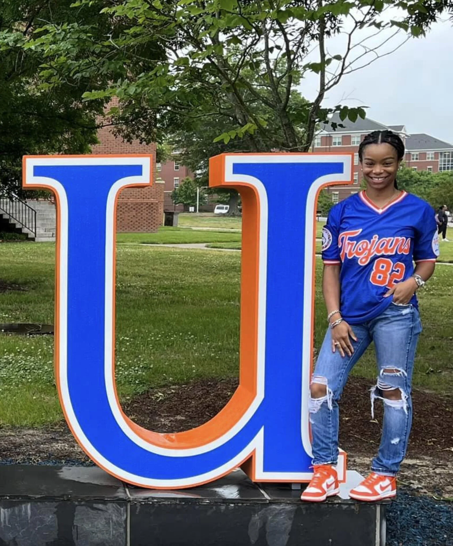 78C285A2-AE2B-4F5B-8355-1BB76BD6C2B7