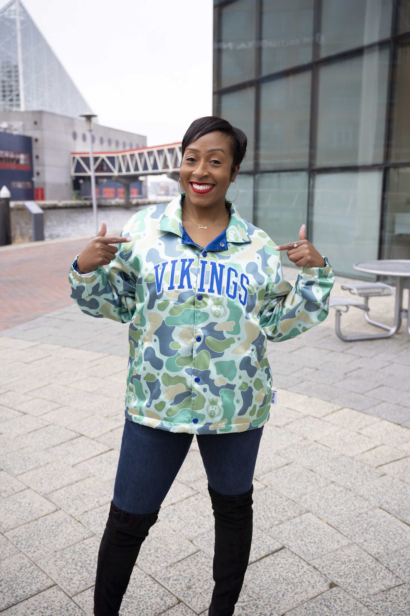 E32F7064-0884-4919-BAE7-7BAE631F5B9C