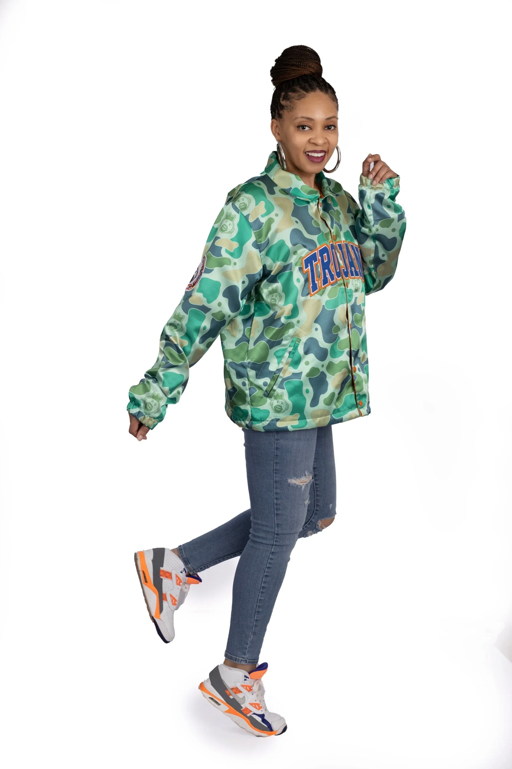 8FA083DB-AA28-40DC-AD98-EC6B21062537