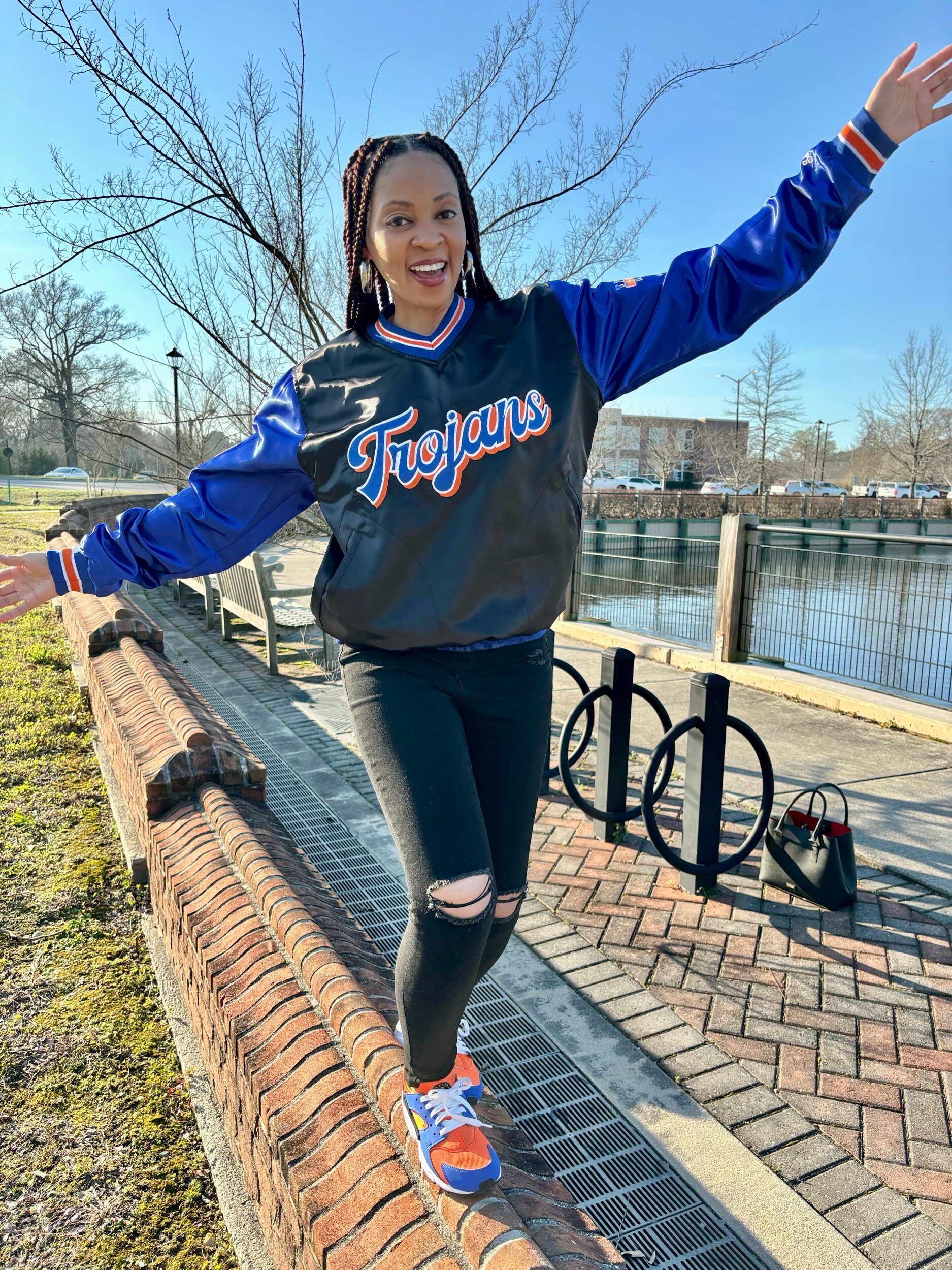 84D720FD-99F3-486E-8A30-823EC82BEDF8