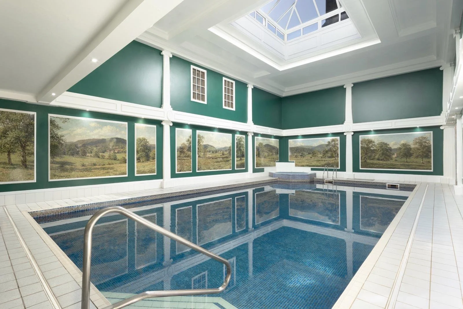 Hotel Swimming Pool Renovations - Bringing the Outdoors In