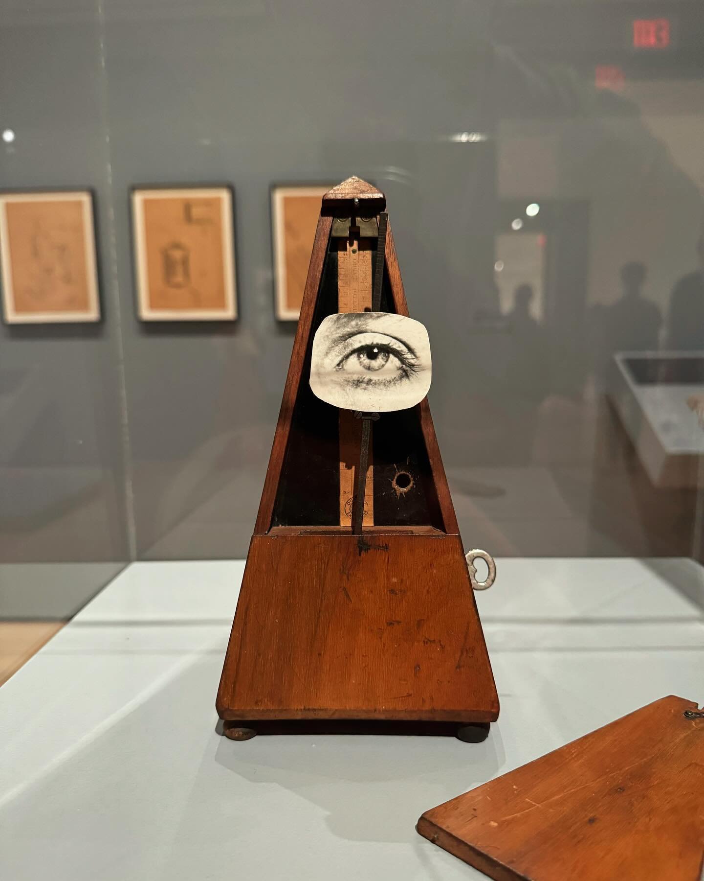 the music and the MoMA
Man Ray&rsquo;s INDESTRUCTIBLE OBJECT (OR OBJECT TO BE DESTROYED) (1964)
Kate Millett&rsquo;s PIANO &amp; STOOL (1965)
@ren_gxx DJ set (2024)
#artlovers