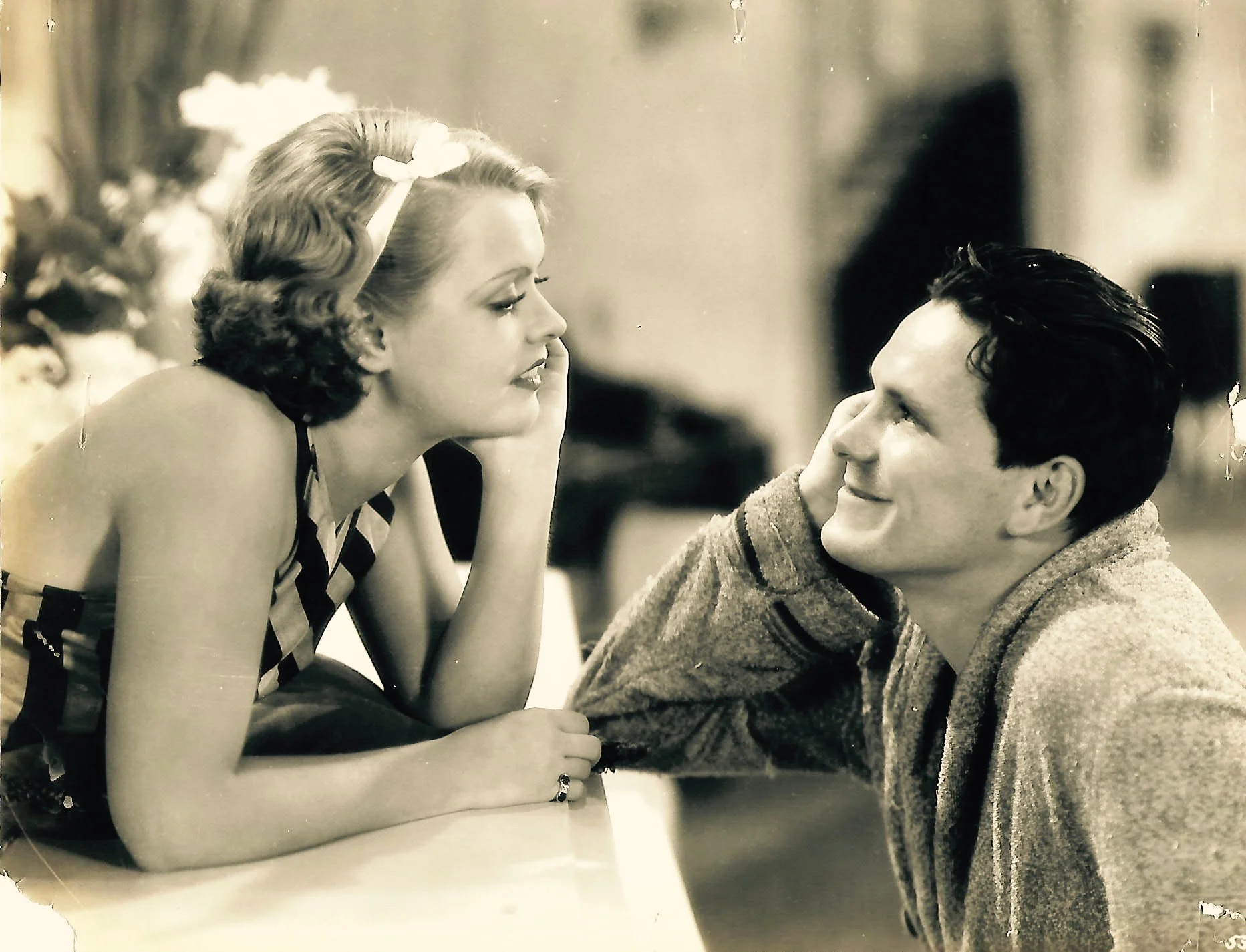 Warren Hymer with Sally Starr in a publicity still for the 1933 film, In the Money (Courtesy of Kelly Parmelee)
