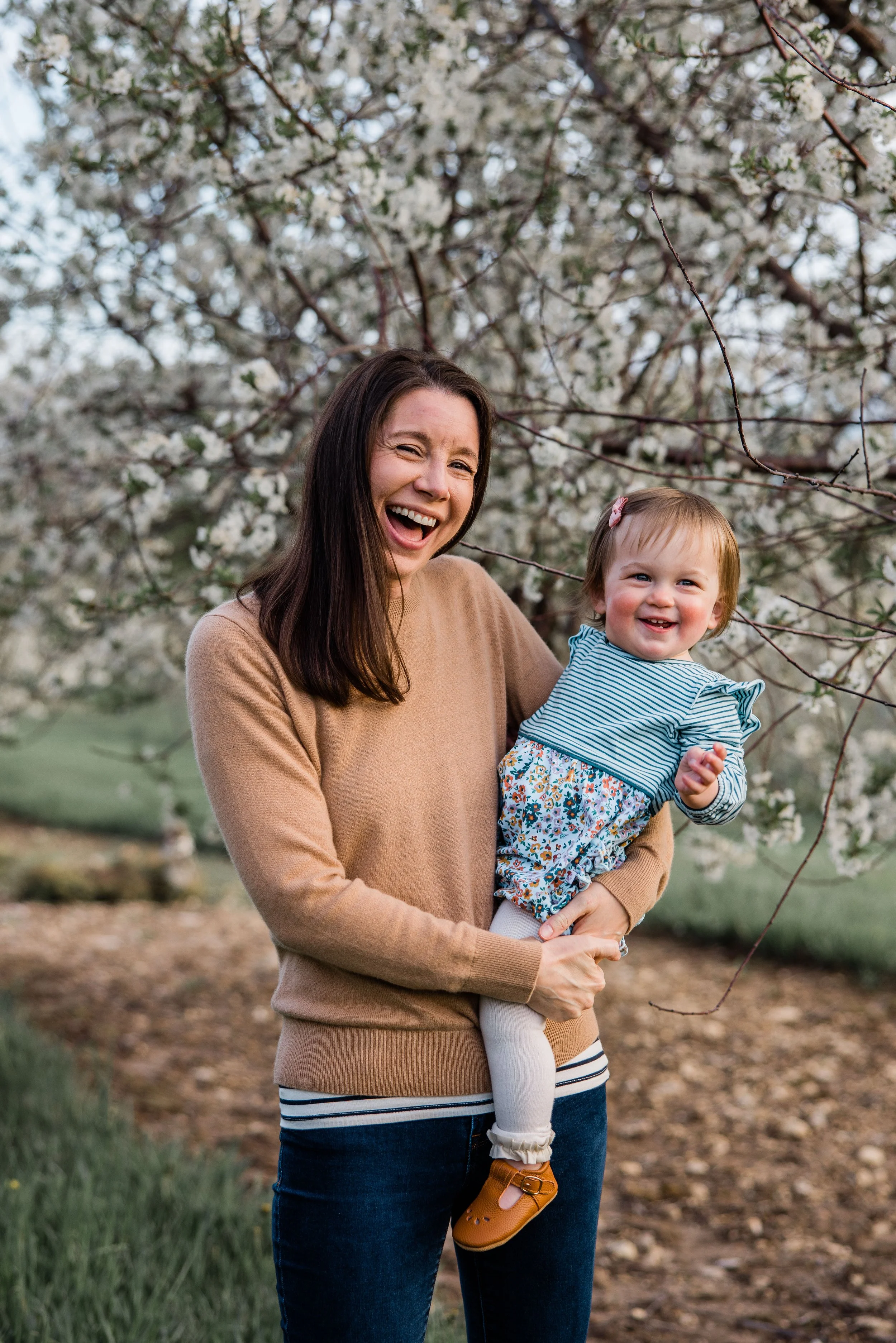 Family Photos in the Orchard 2022_05_24-24.jpg