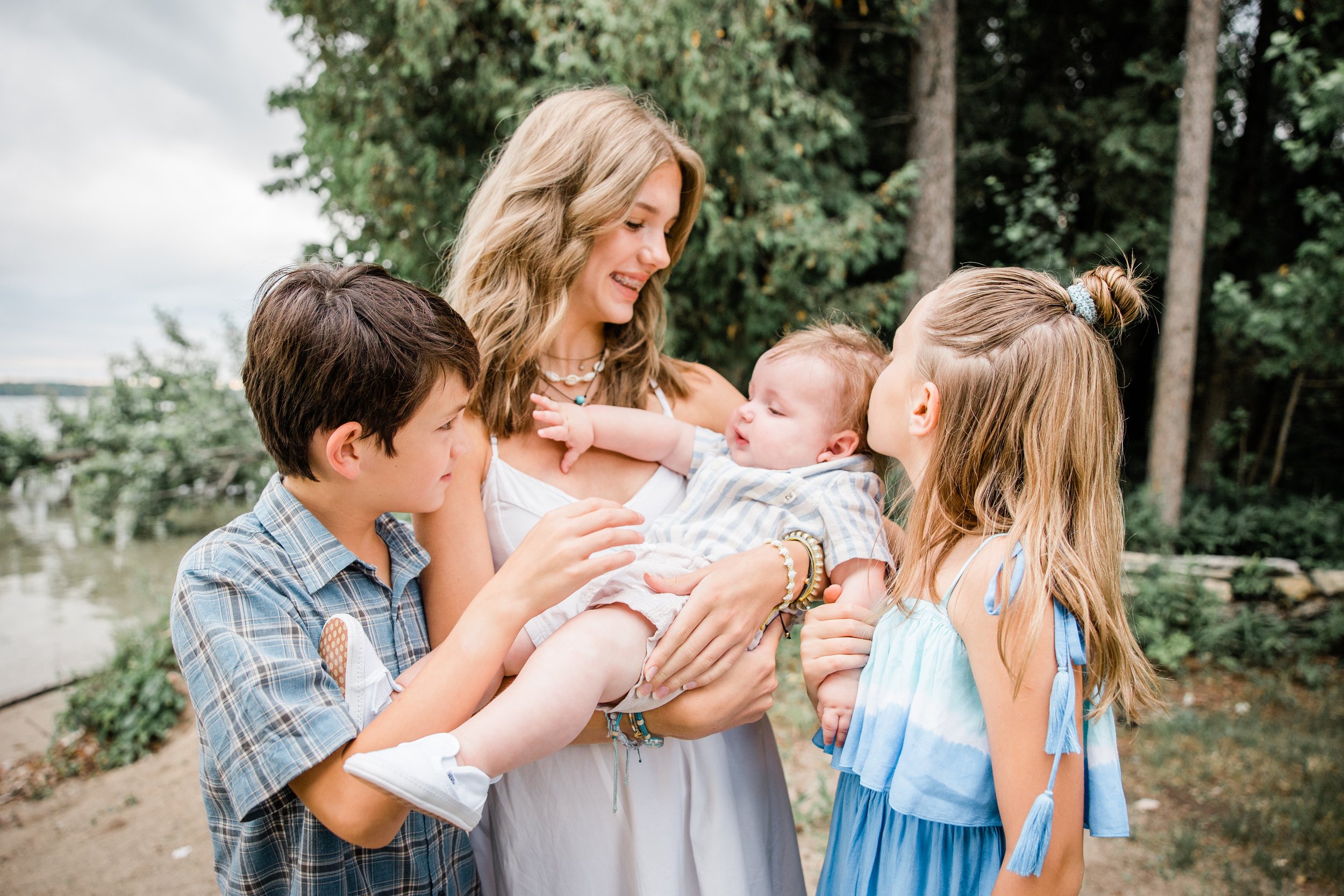 Wendy Extended Family-7.jpg