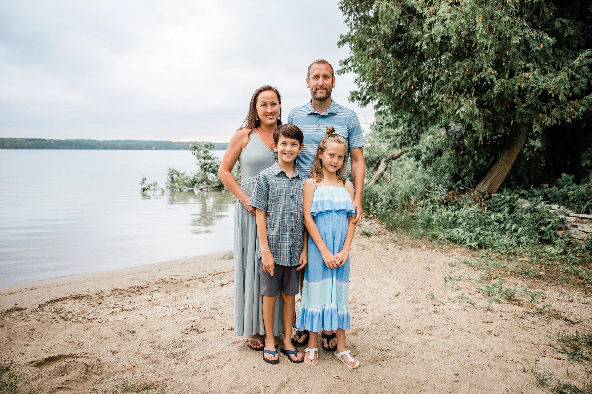 Wendy Extended Family-19.jpg