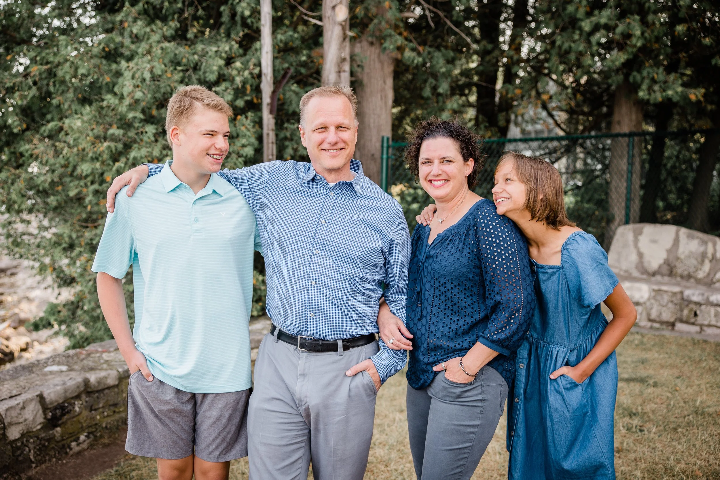 Cathy Extended Family-7.jpg