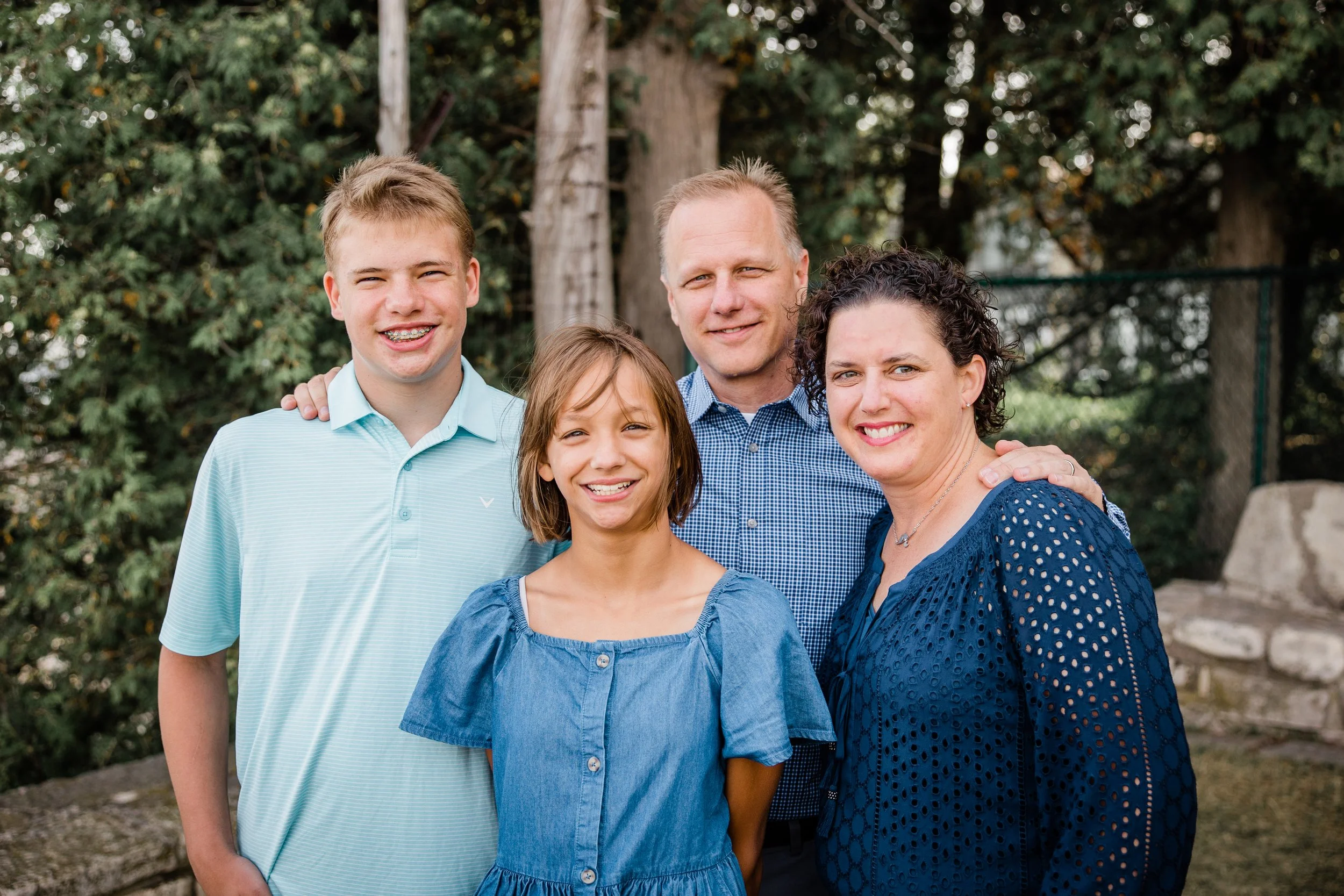 Cathy Extended Family-10.jpg