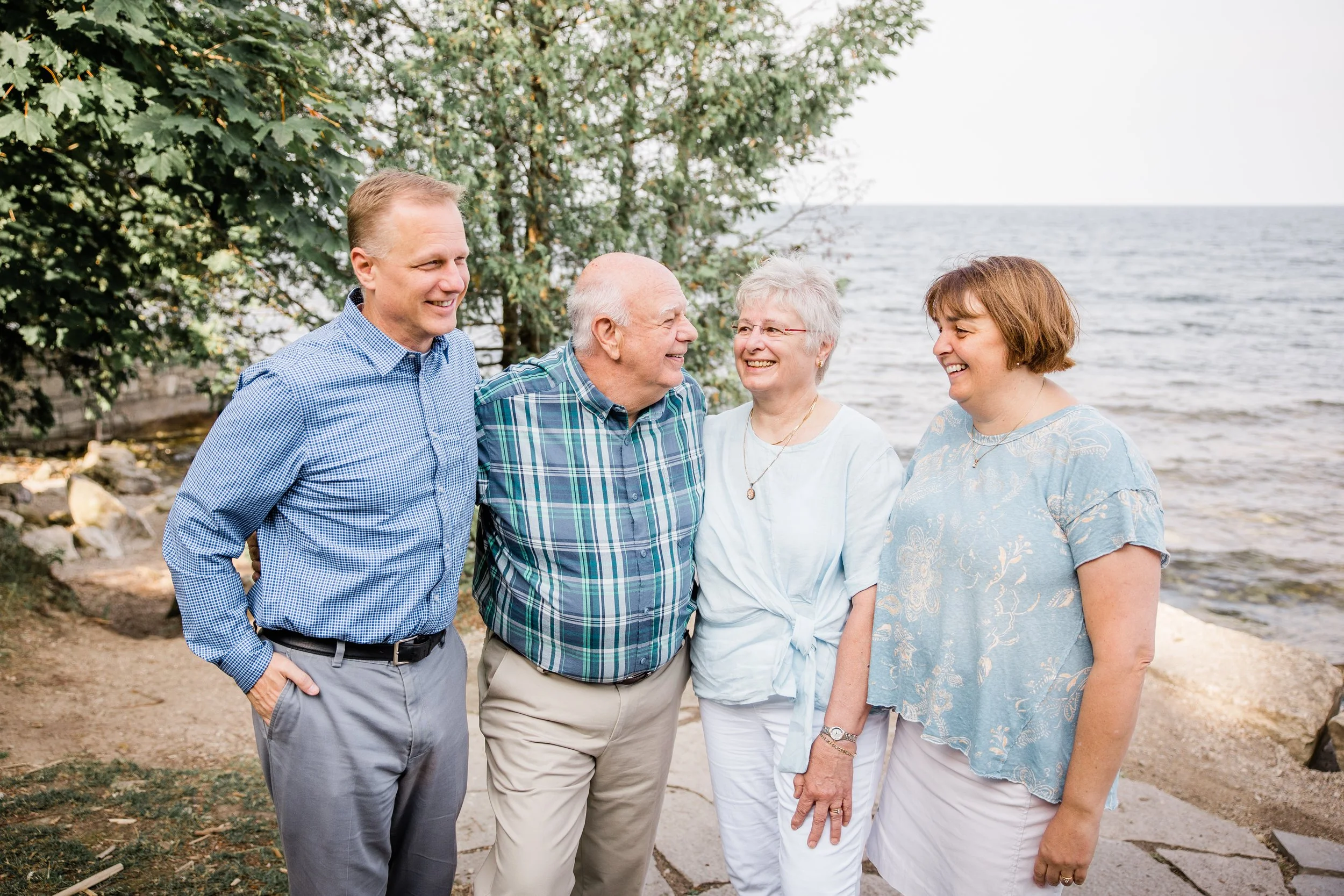Cathy Extended Family-42.jpg