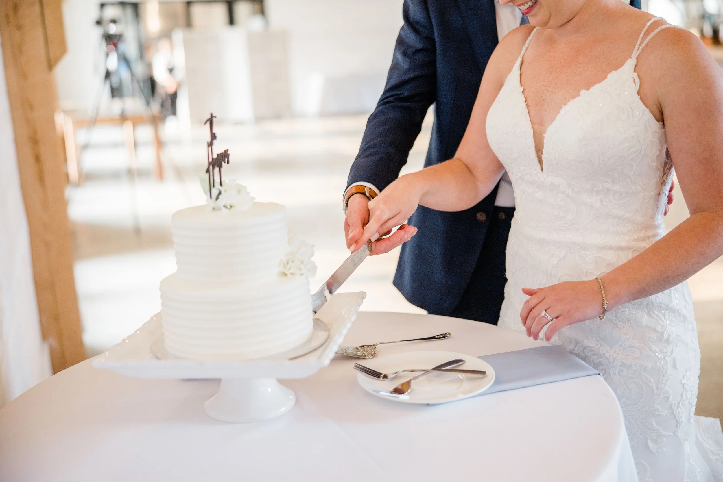 Stephanie and Erik Wedding-192.jpg