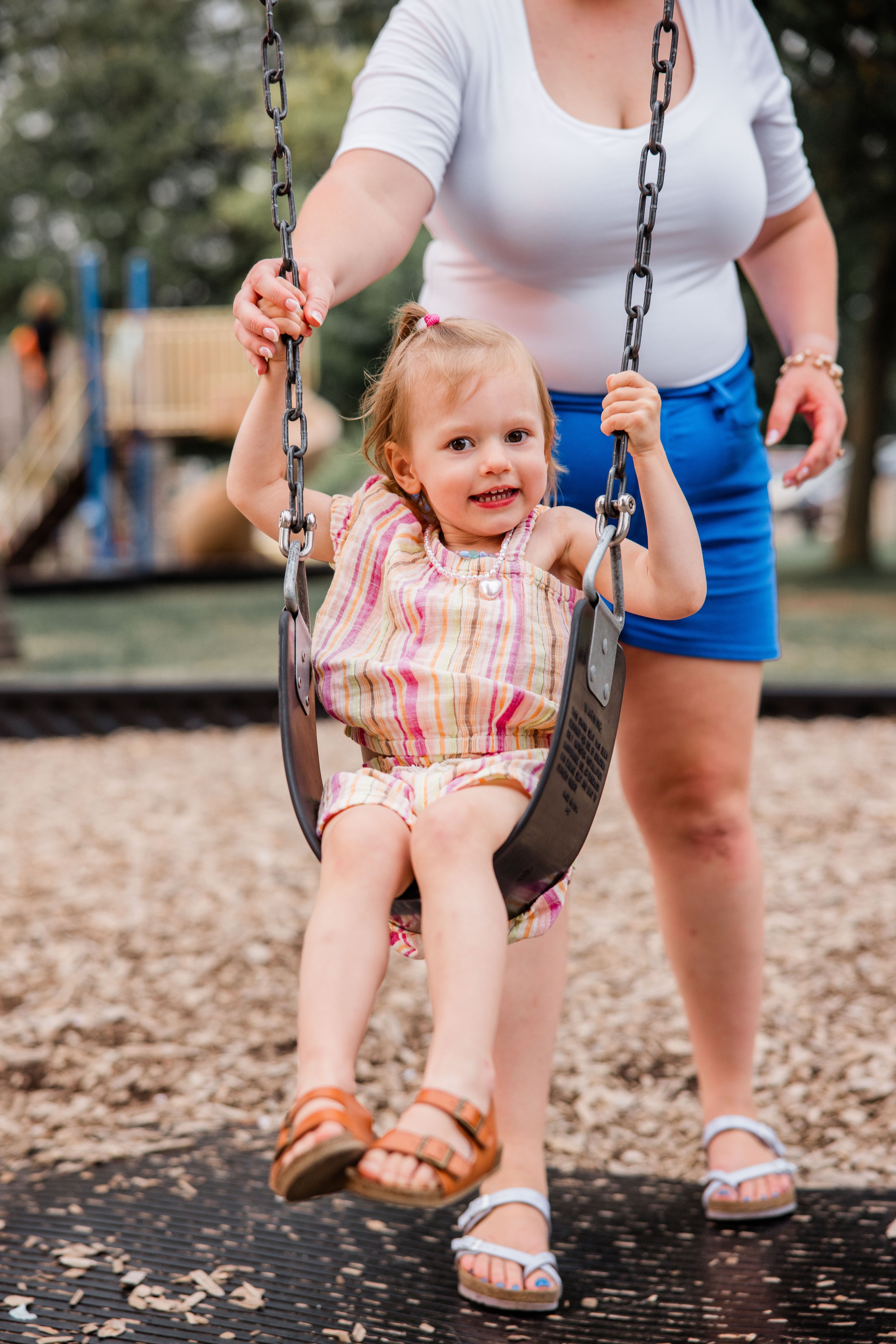 Hannah and Erin Ice Cream Adventure-4.jpg