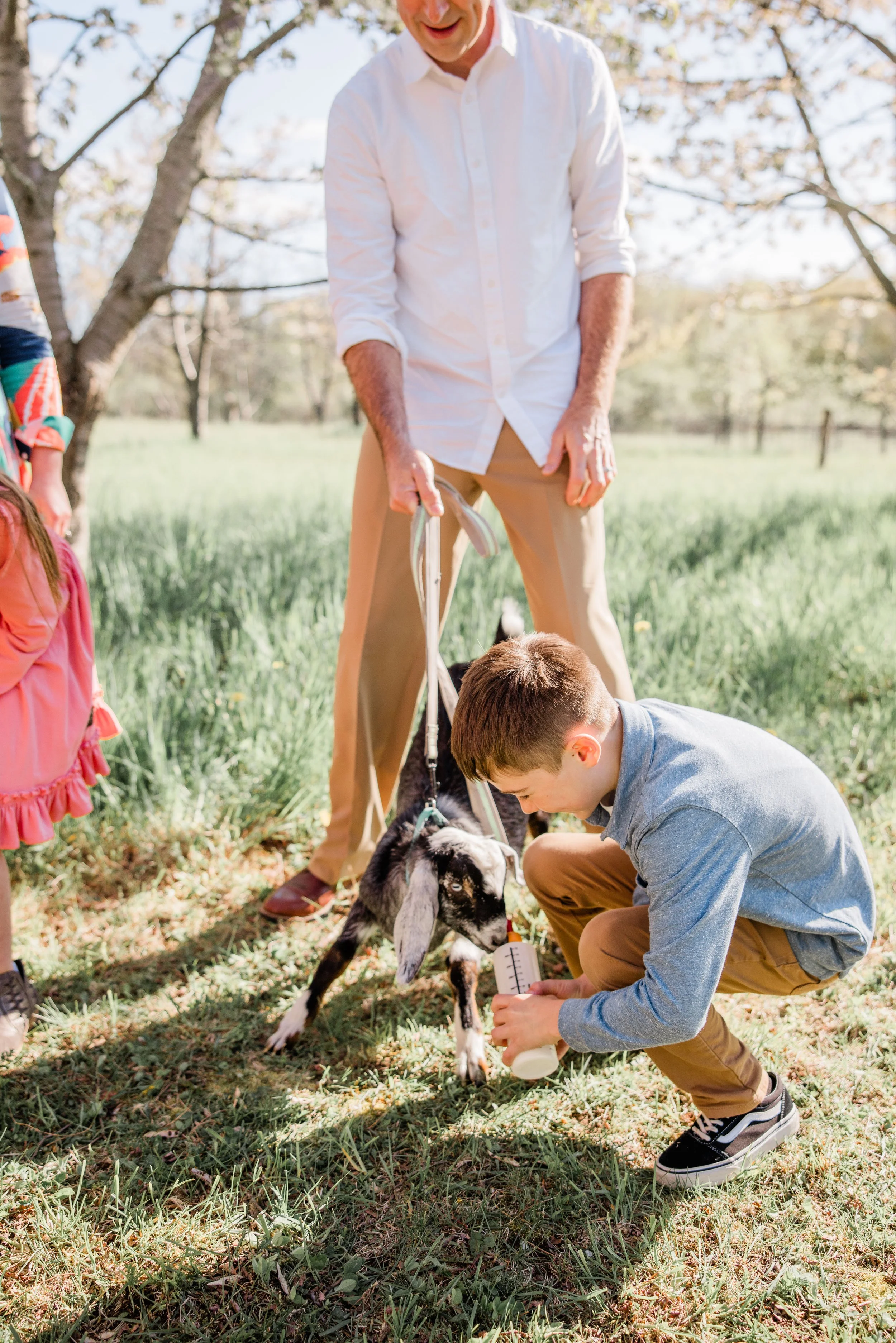 Goats and Blooms Mini Sessions-7.jpg