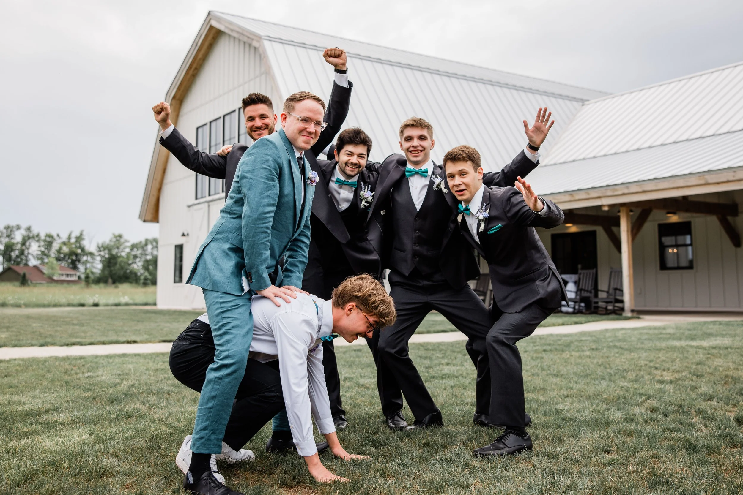 Elizabeth and Trevor Wedding-11.jpg
