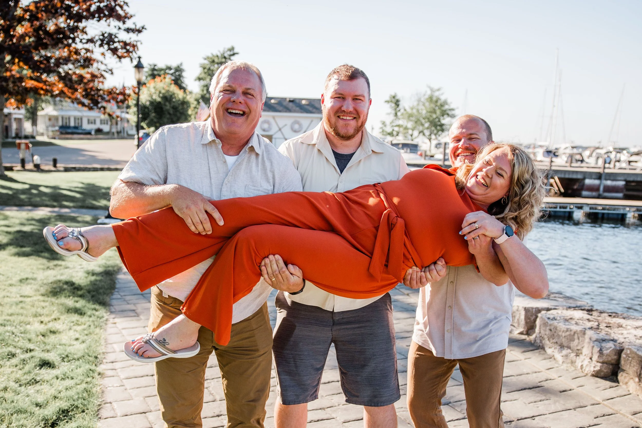 Gunderson Family-14.jpg