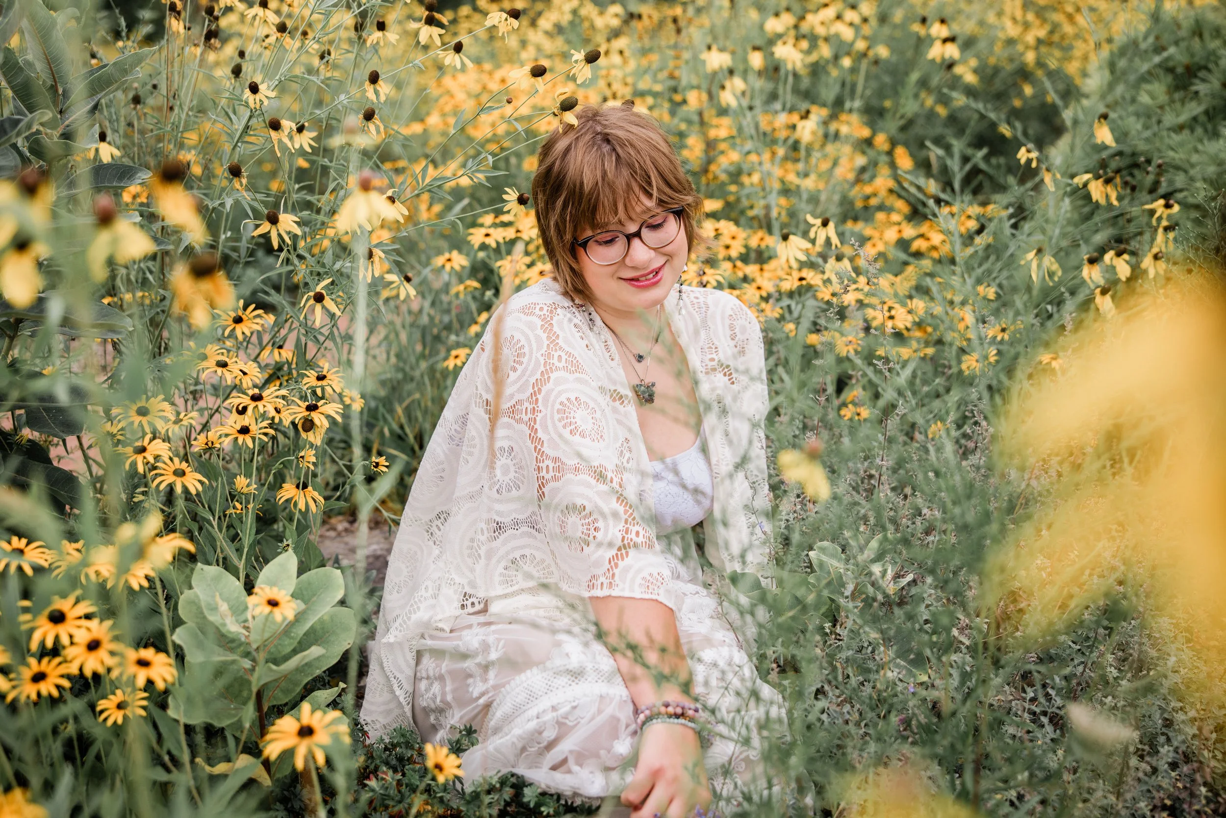 Lauren Lautenbach HS Senior Portraits-7.jpg
