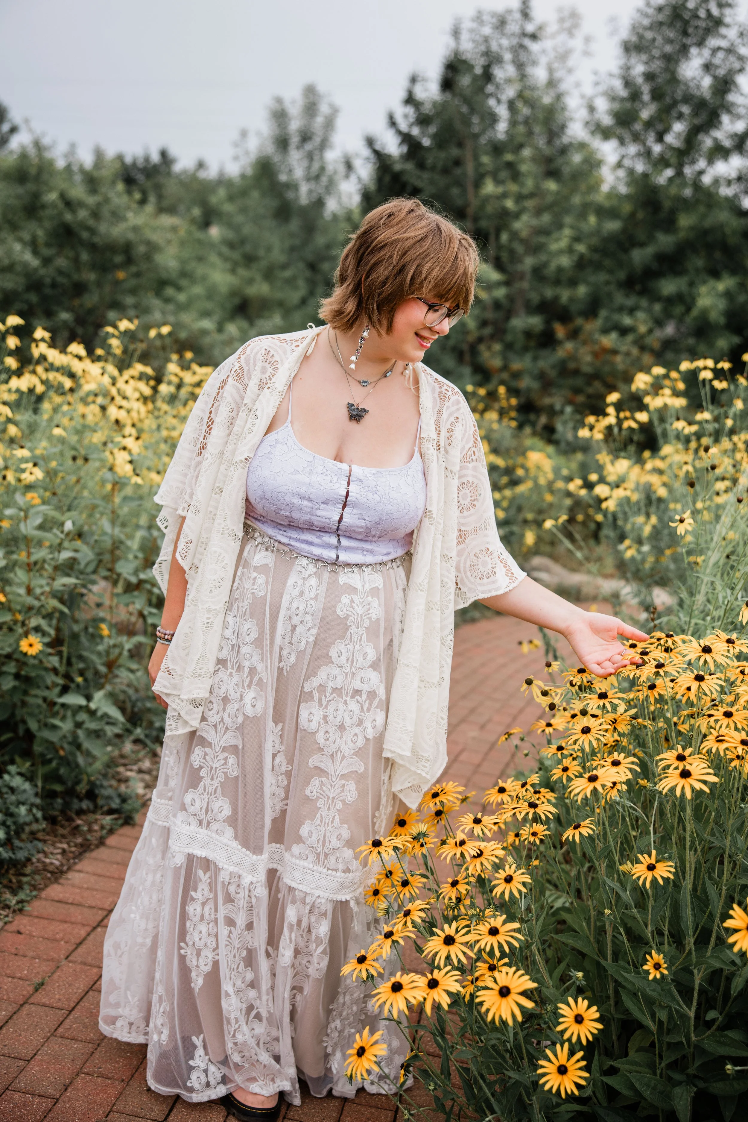 Lauren Lautenbach HS Senior Portraits-10.jpg