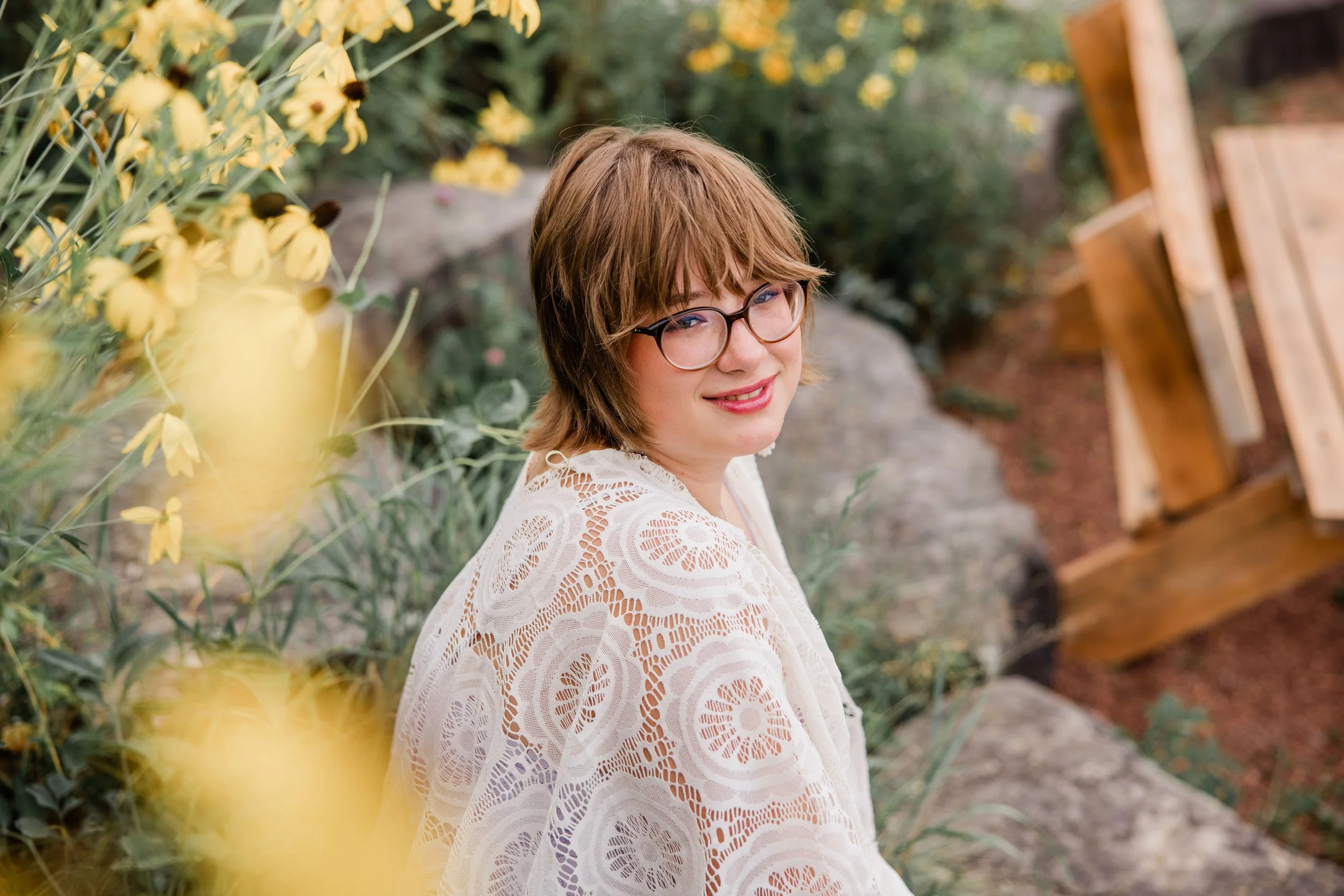 Lauren Lautenbach HS Senior Portraits-13.jpg