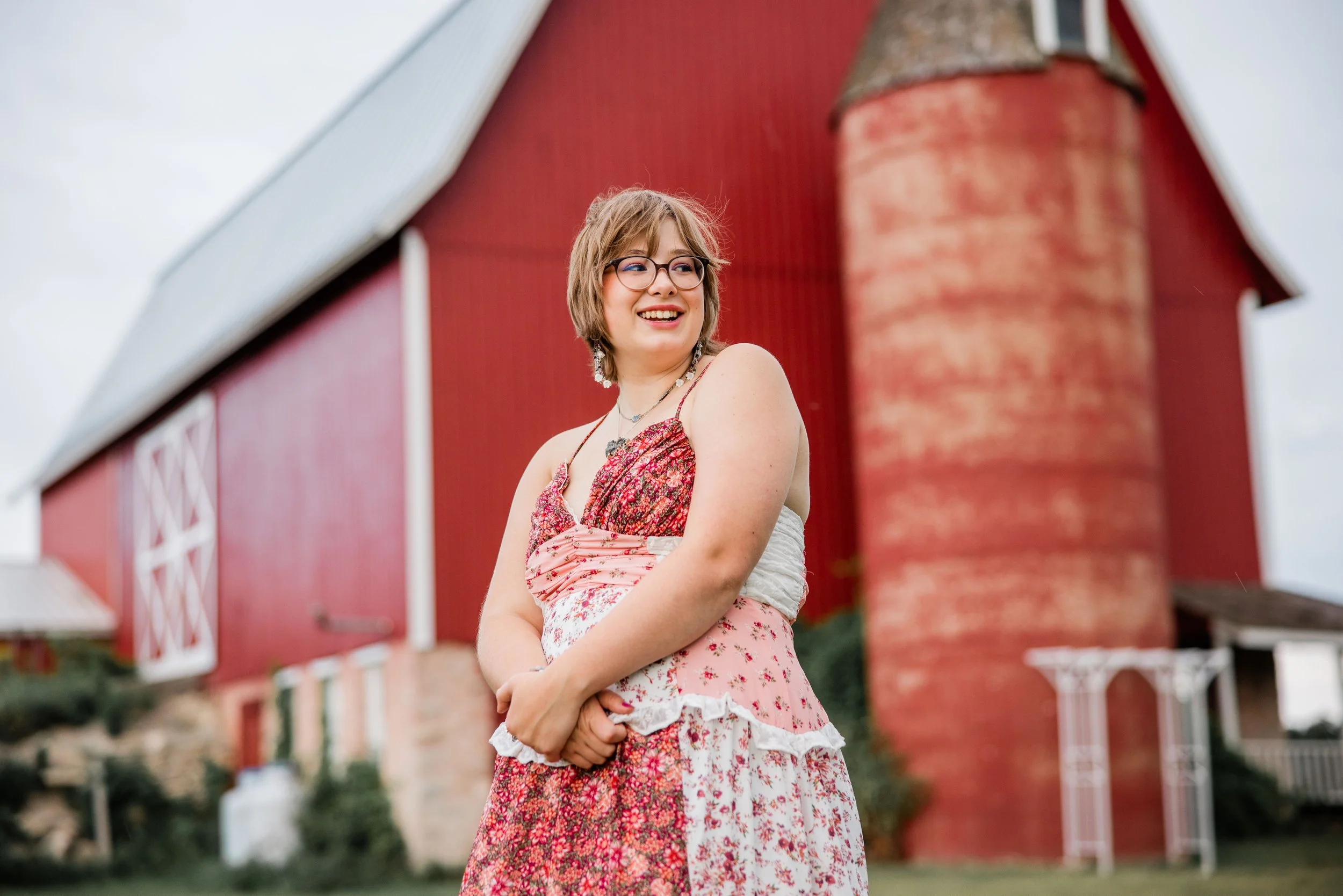 Lauren Lautenbach HS Senior Portraits-32.jpg