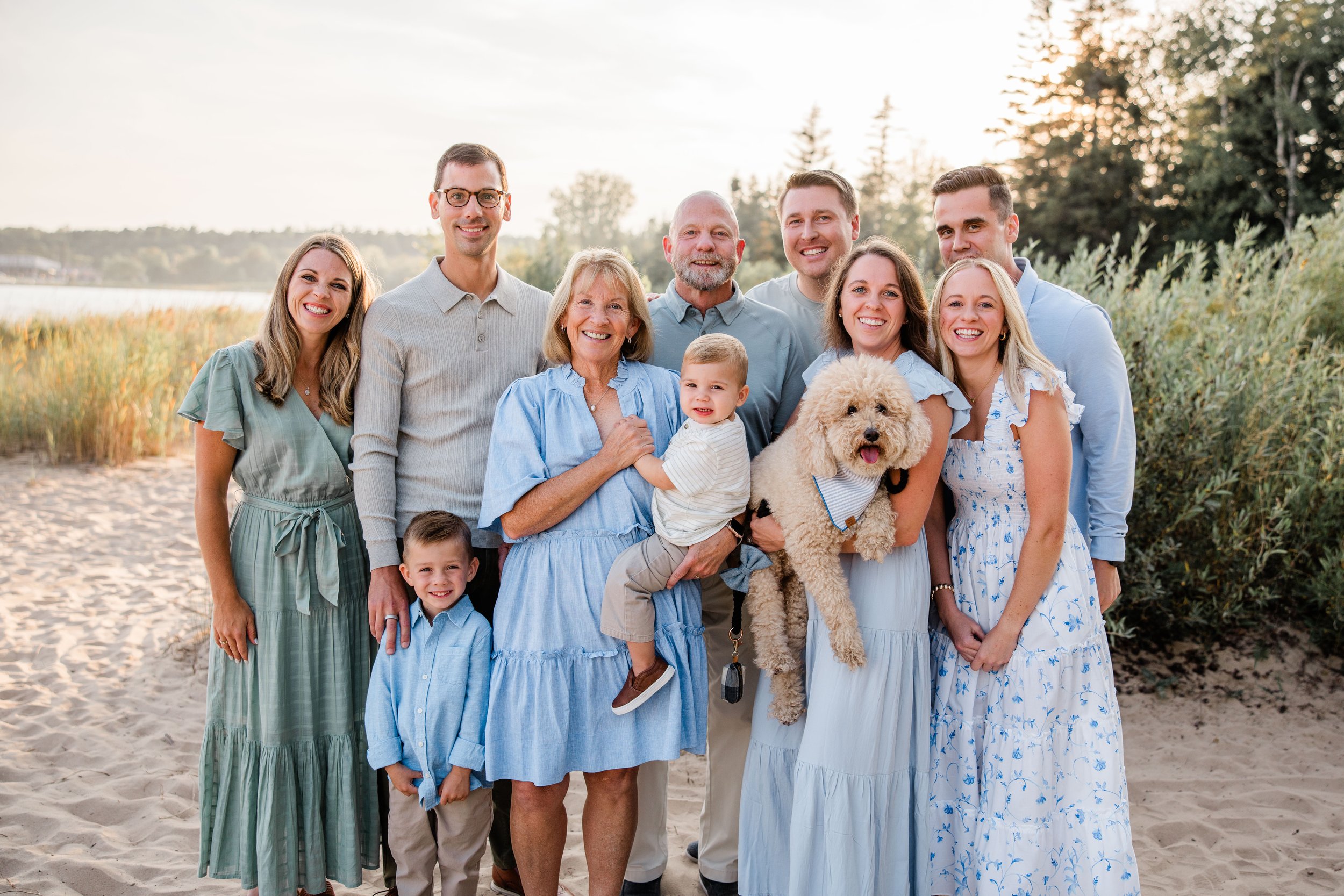 Nicole Pott Family 2024-2.jpg
