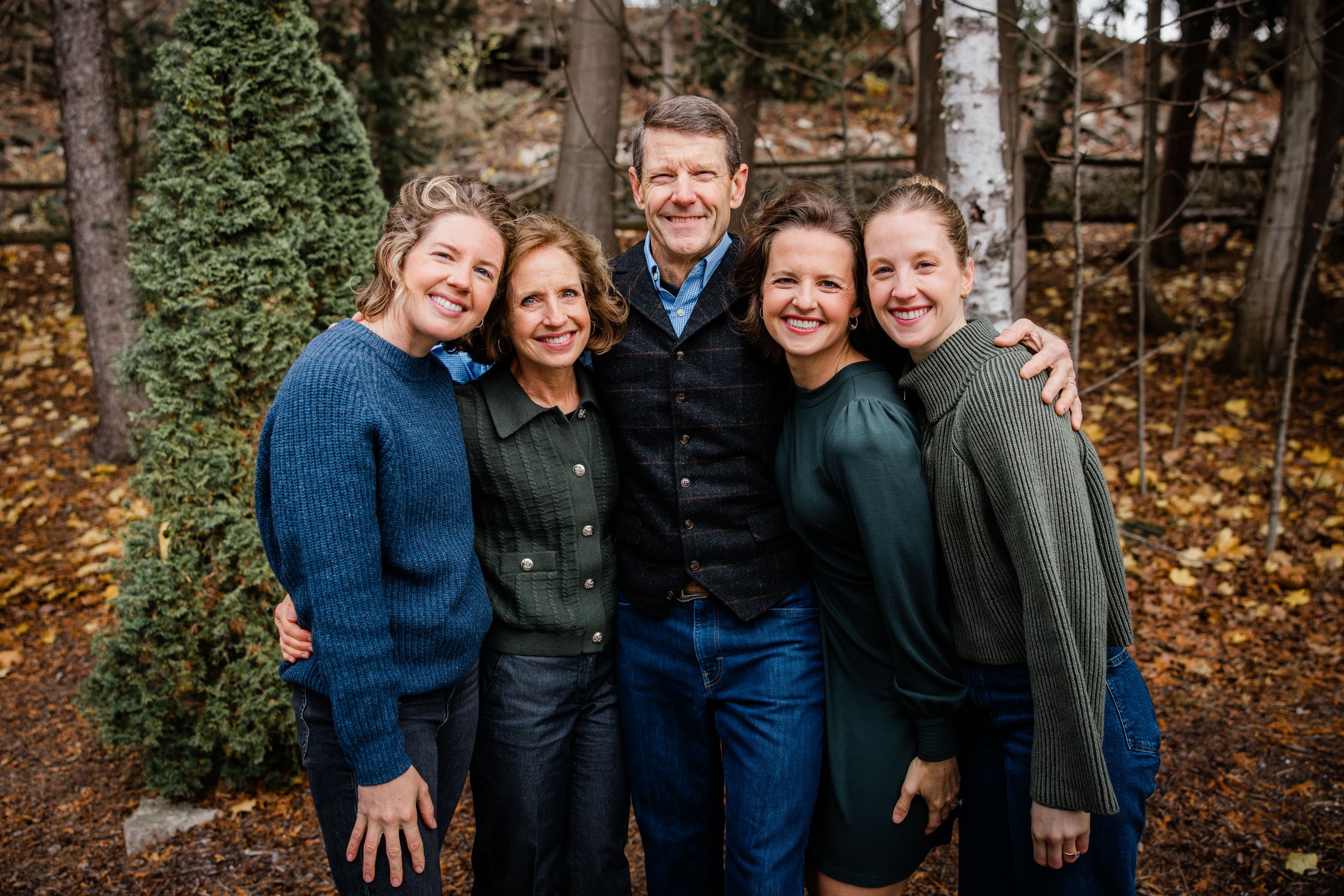 Elise Pescheret Family 2024-13.jpg