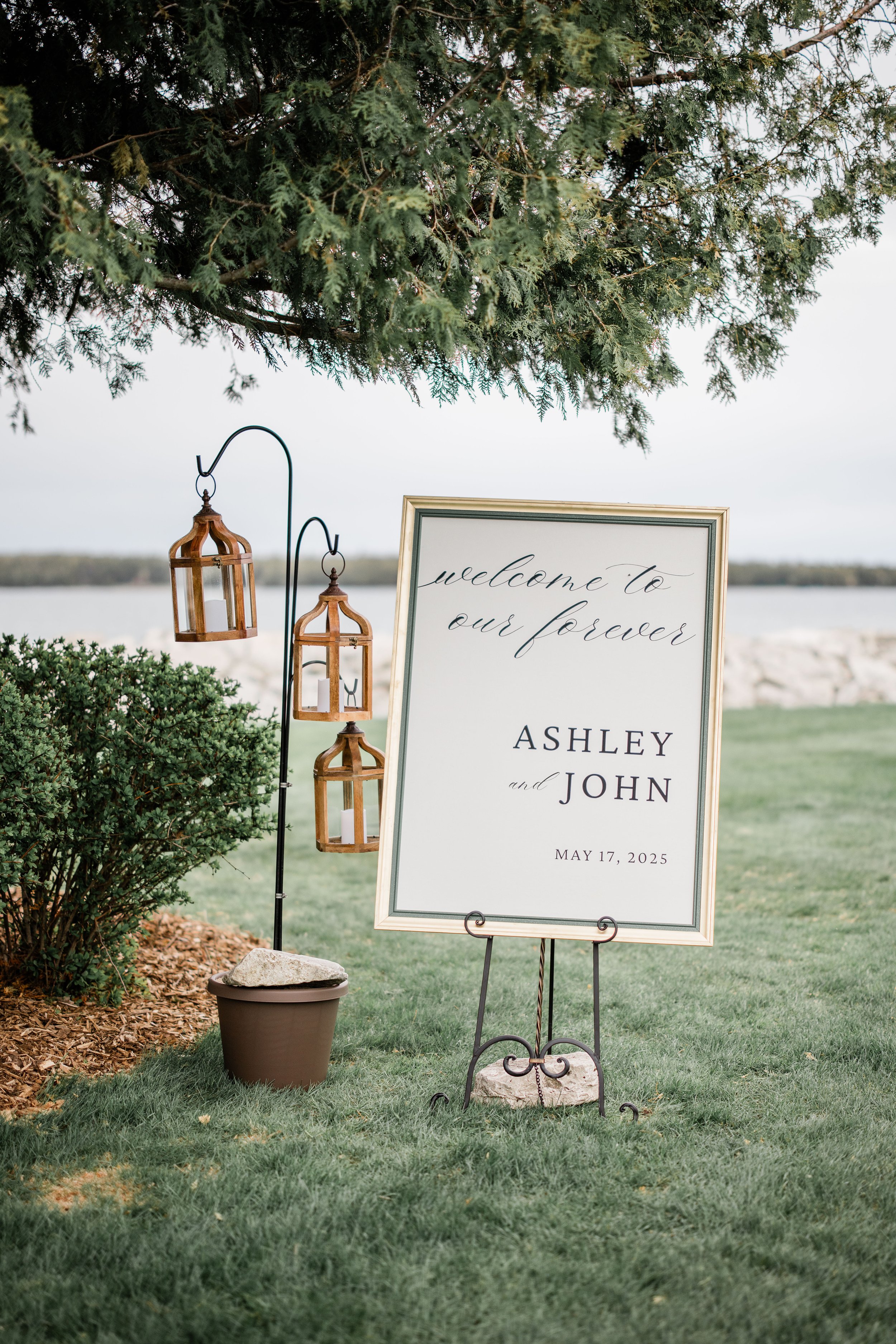 Johnny and Ashley Wedding-702.jpg