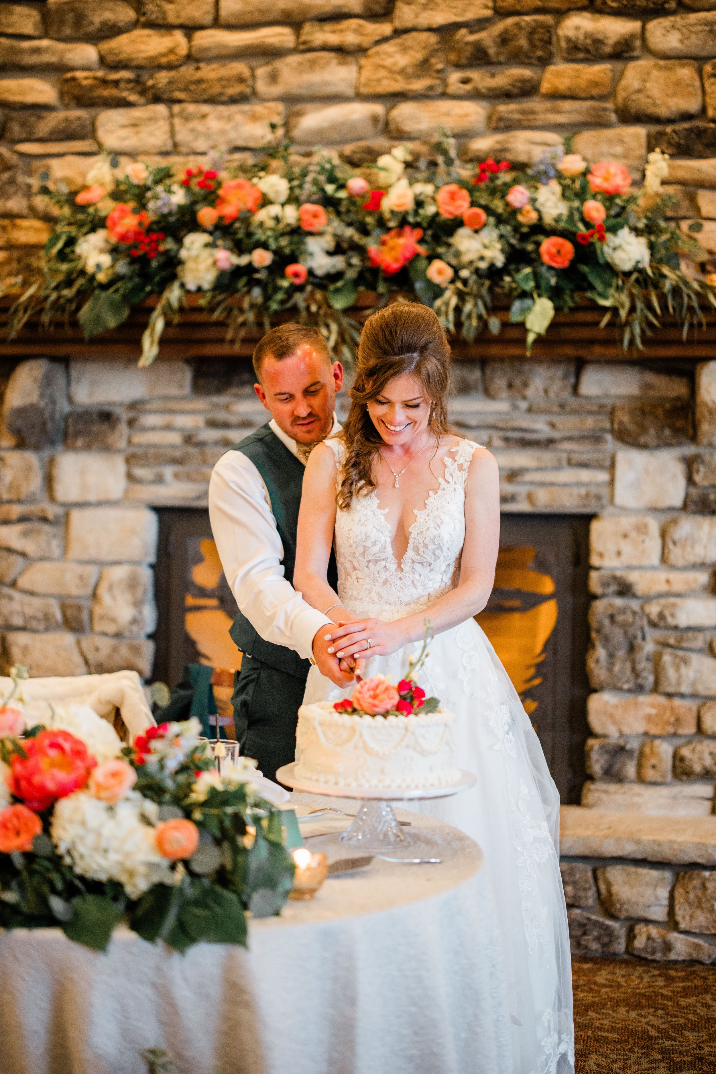 Johnny and Ashley Wedding-794.jpg