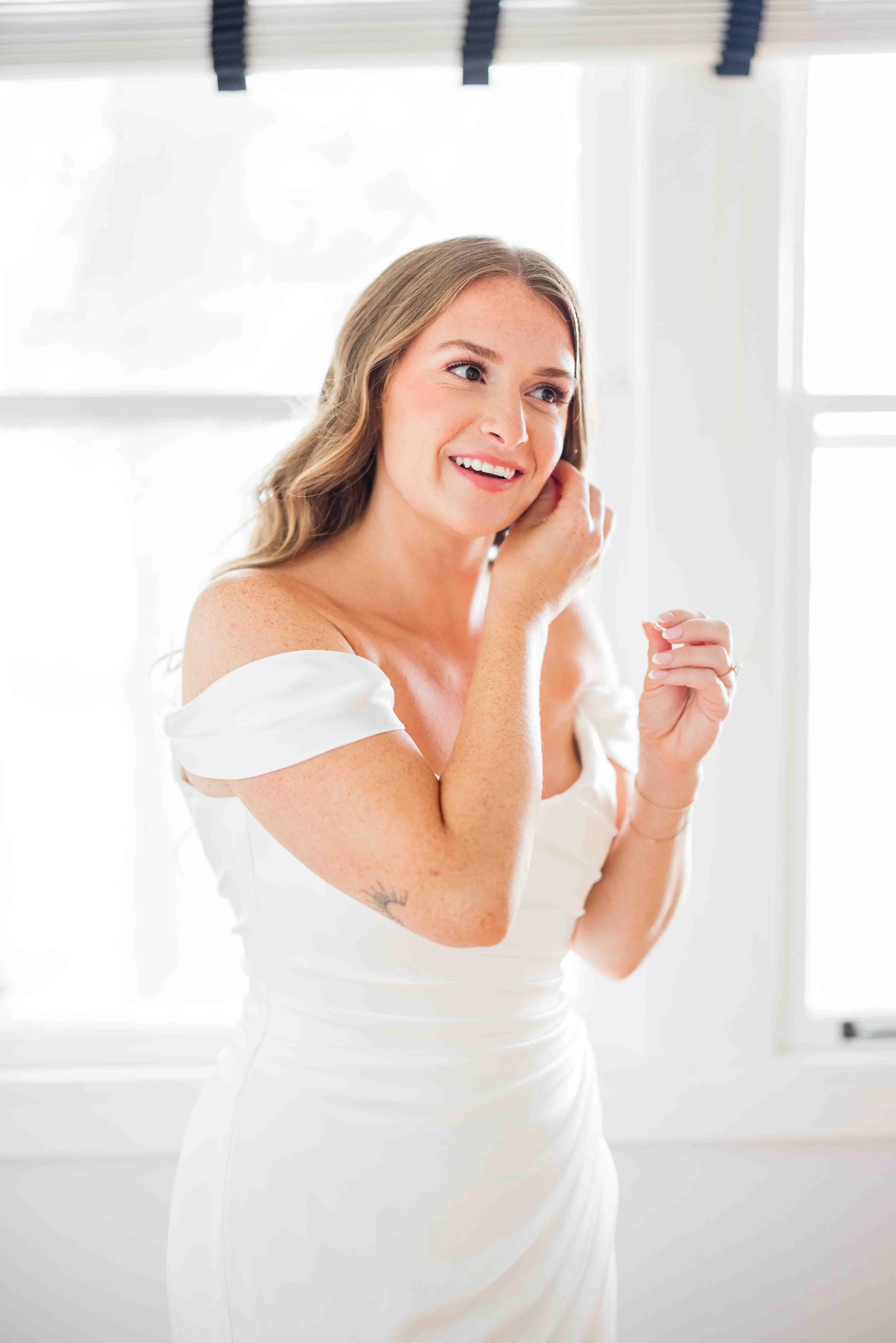 Maggie and Jake Wedding-13.jpg
