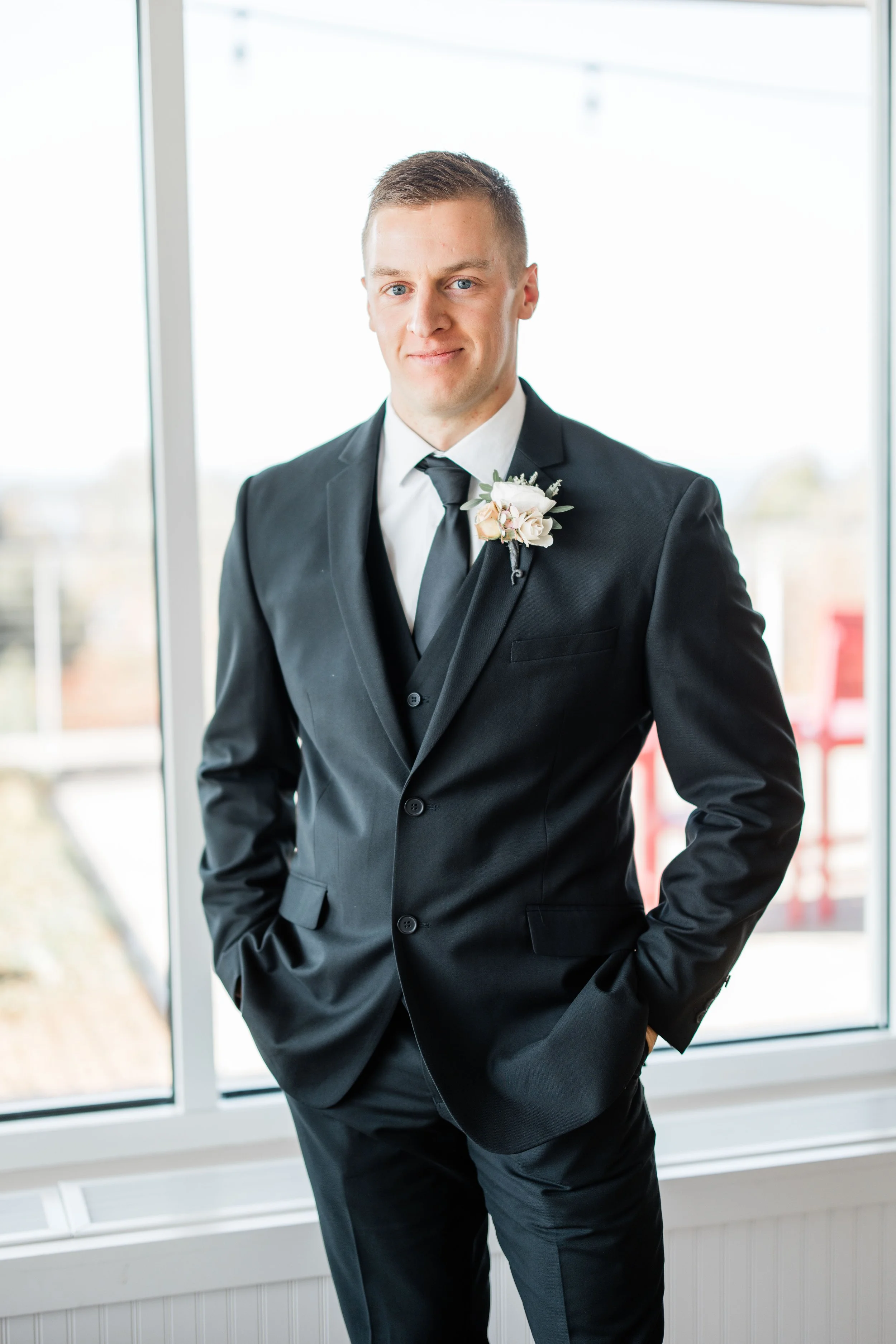 Emma and Brad-18.jpg
