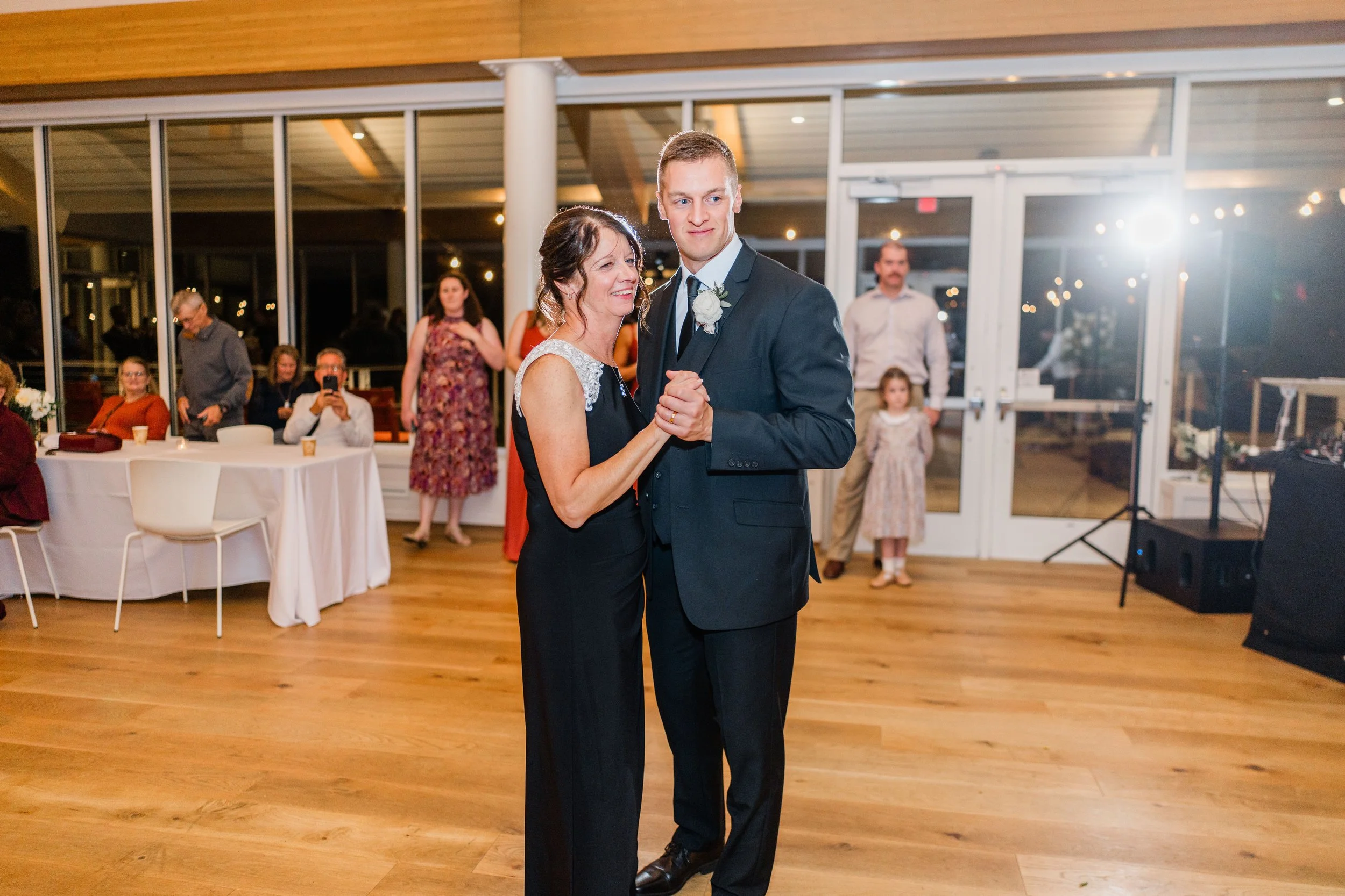 Emma and Brad-134.jpg