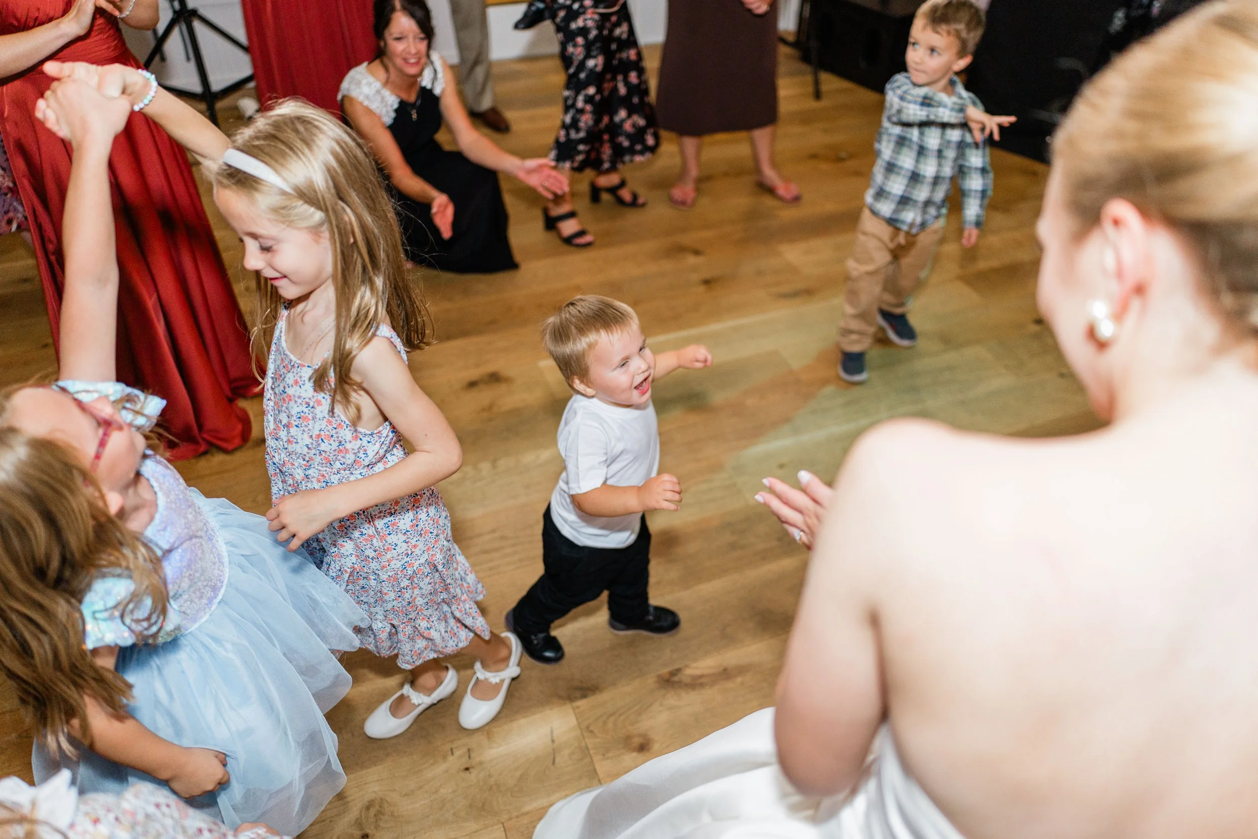 Emma and Brad-141.jpg