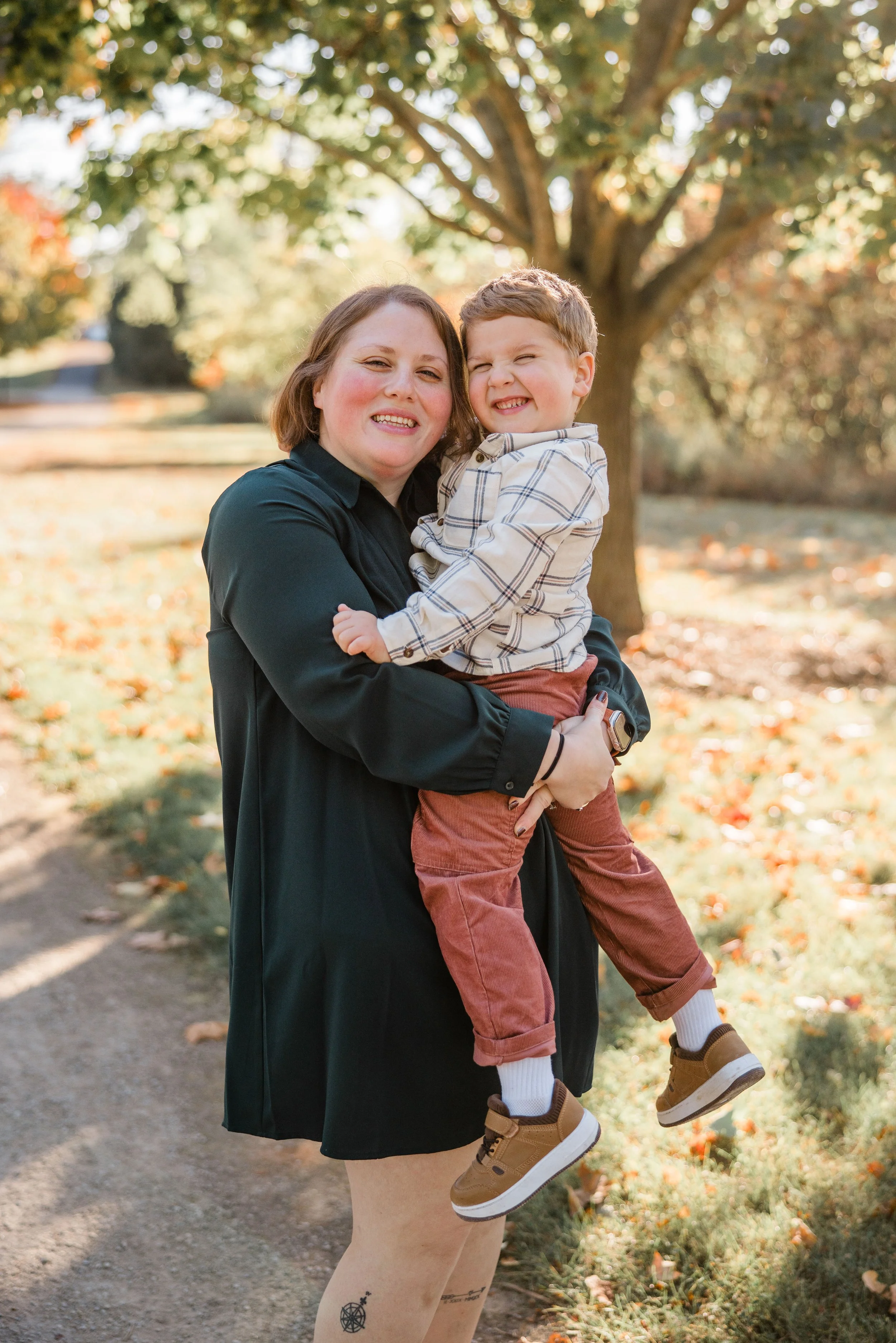 Stout Family Fall Photos 2025-20.jpg