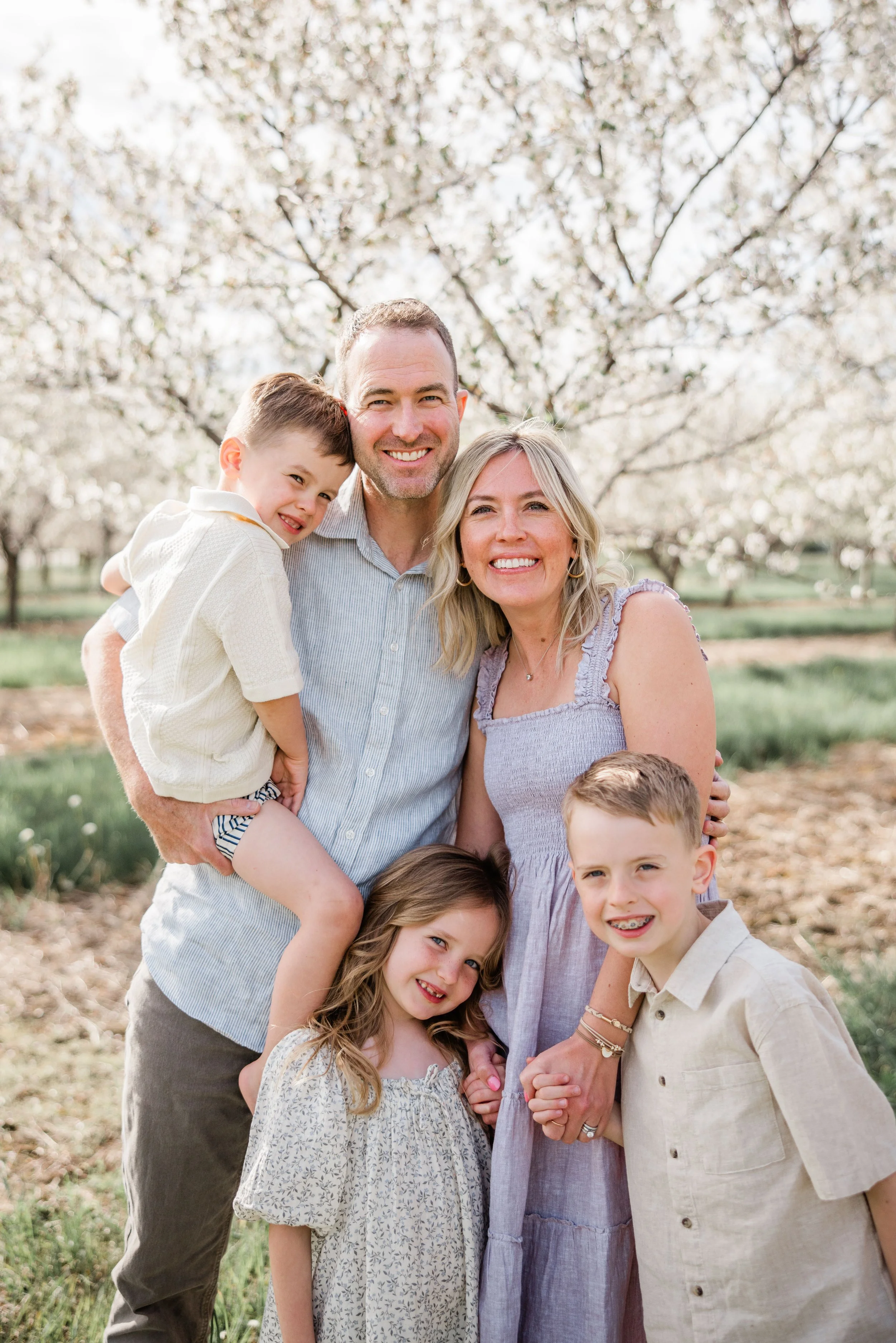 Quandt Family Cherry Blossom Mini Session 2026-2.jpg