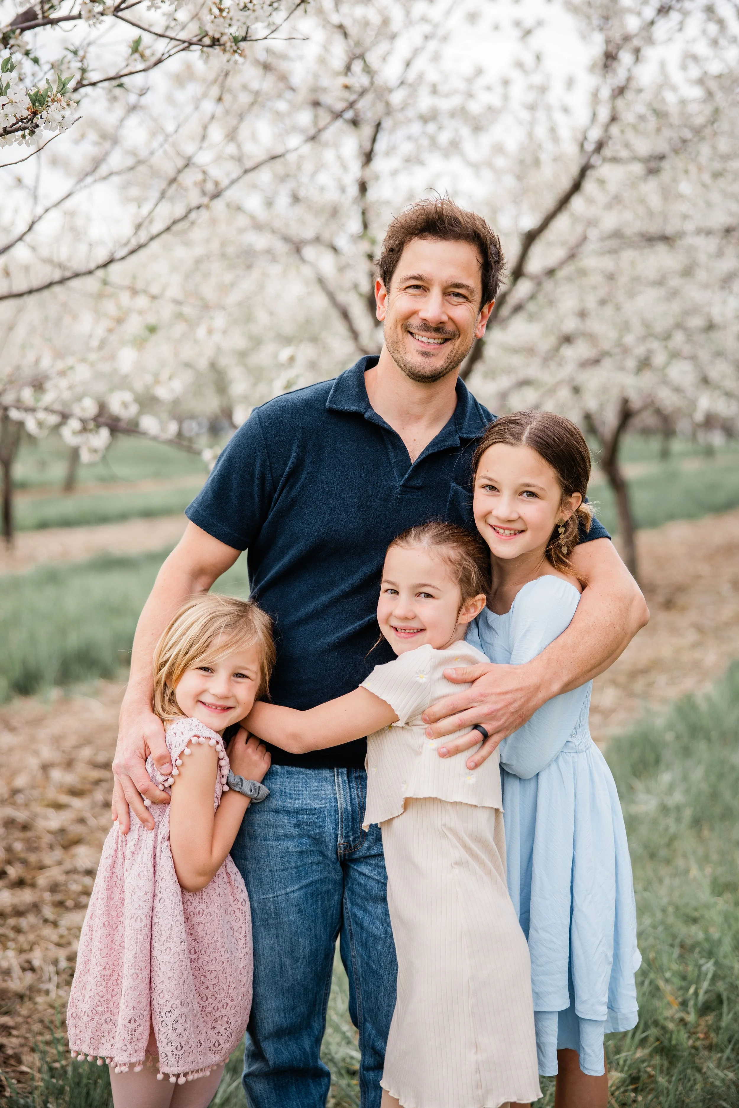 Kraynak Family Cherry Blossom Mini-9.jpg