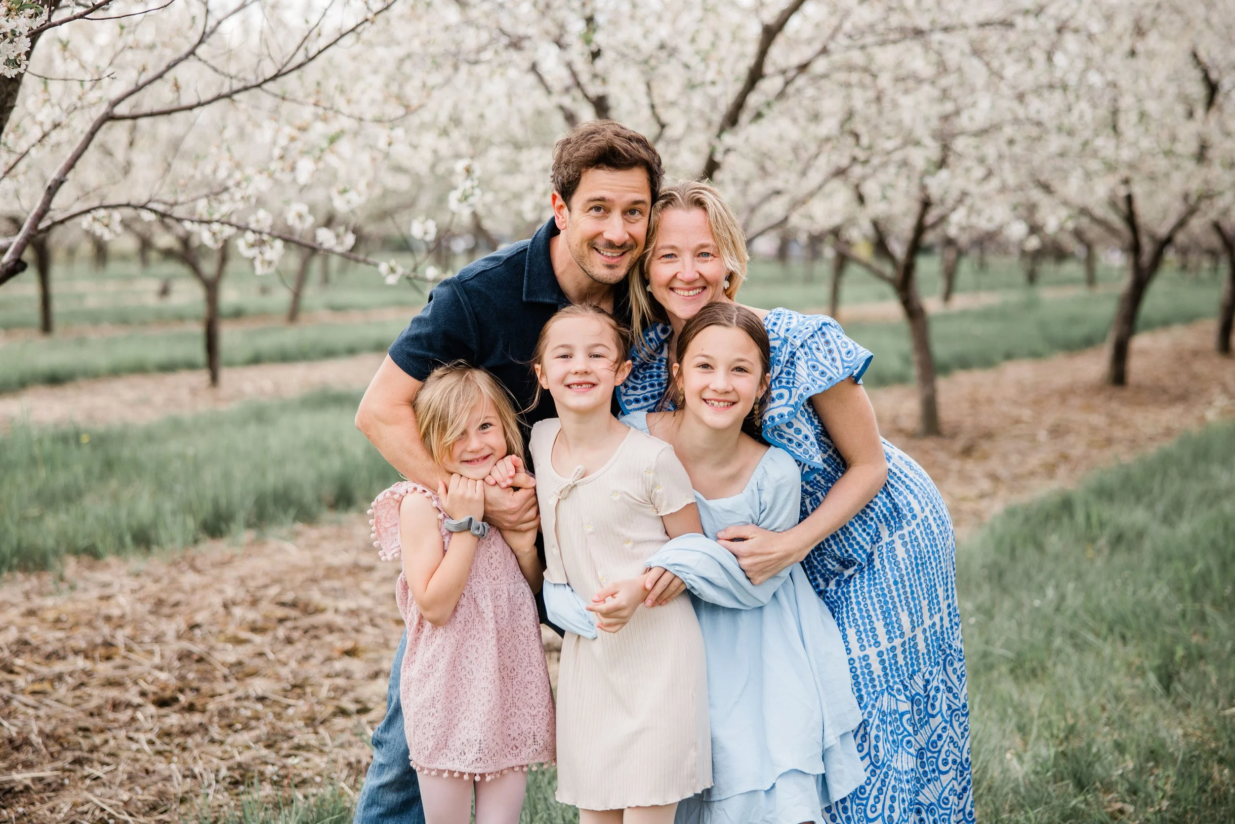 Kraynak Family Cherry Blossom Mini-10.jpg