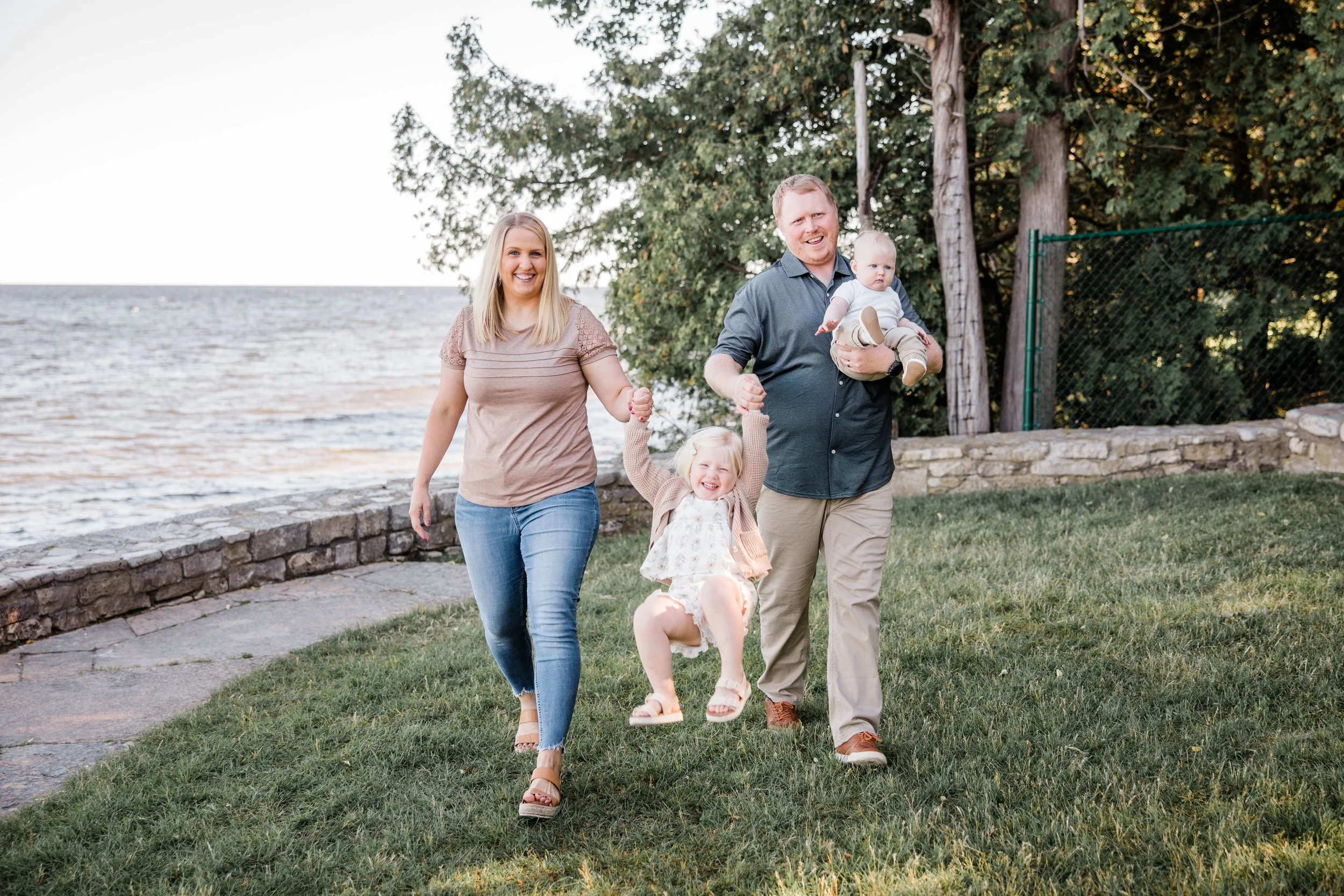 Laura McEachern Family Photos-14.jpg