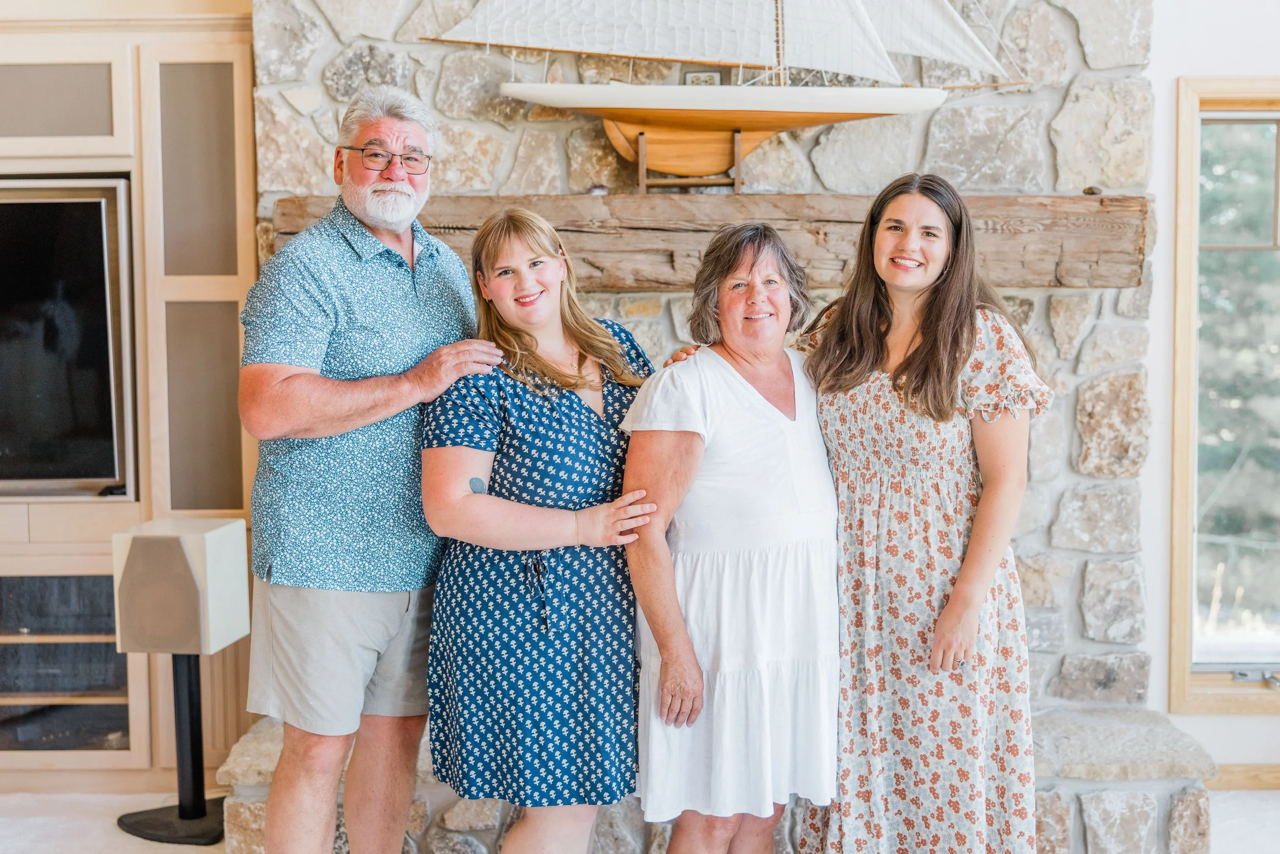Olivia Fleming Family 2026-7.jpg