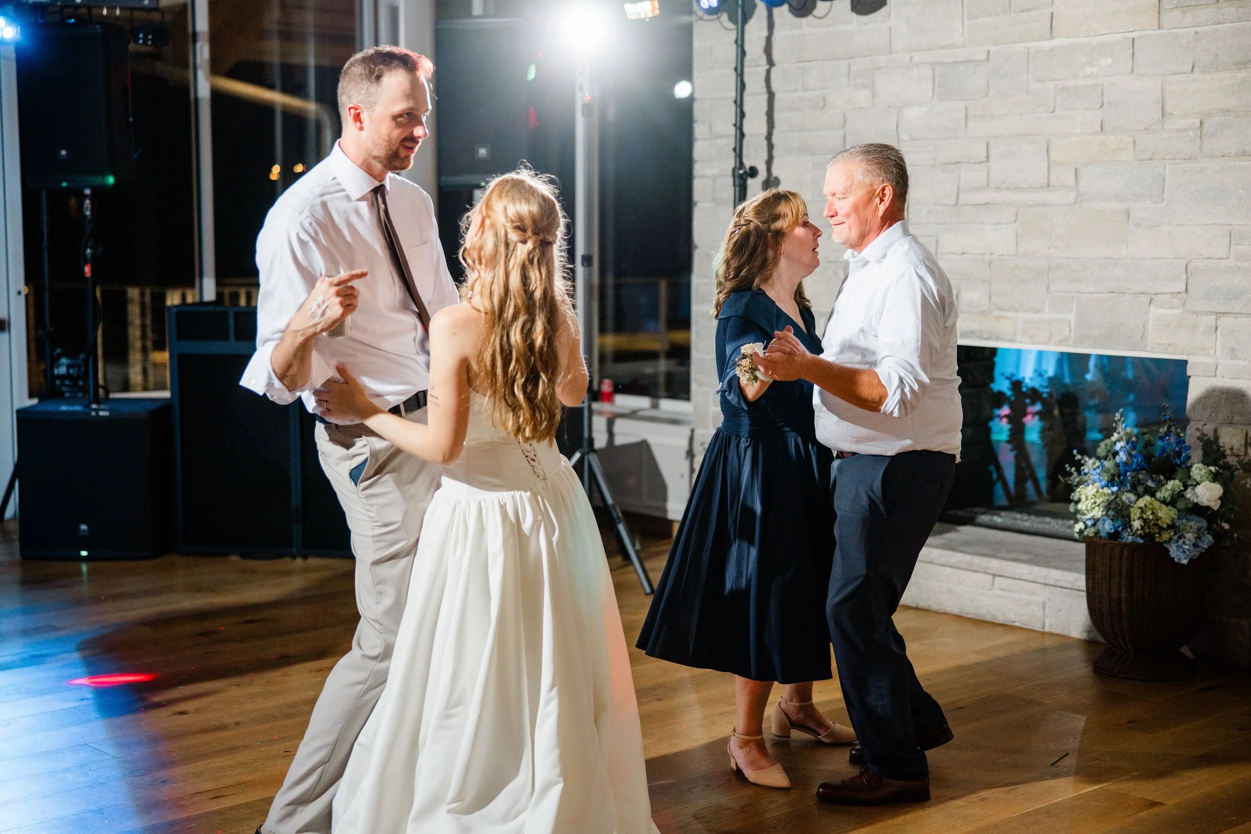 Lauren and Matt Wedding-145.jpg